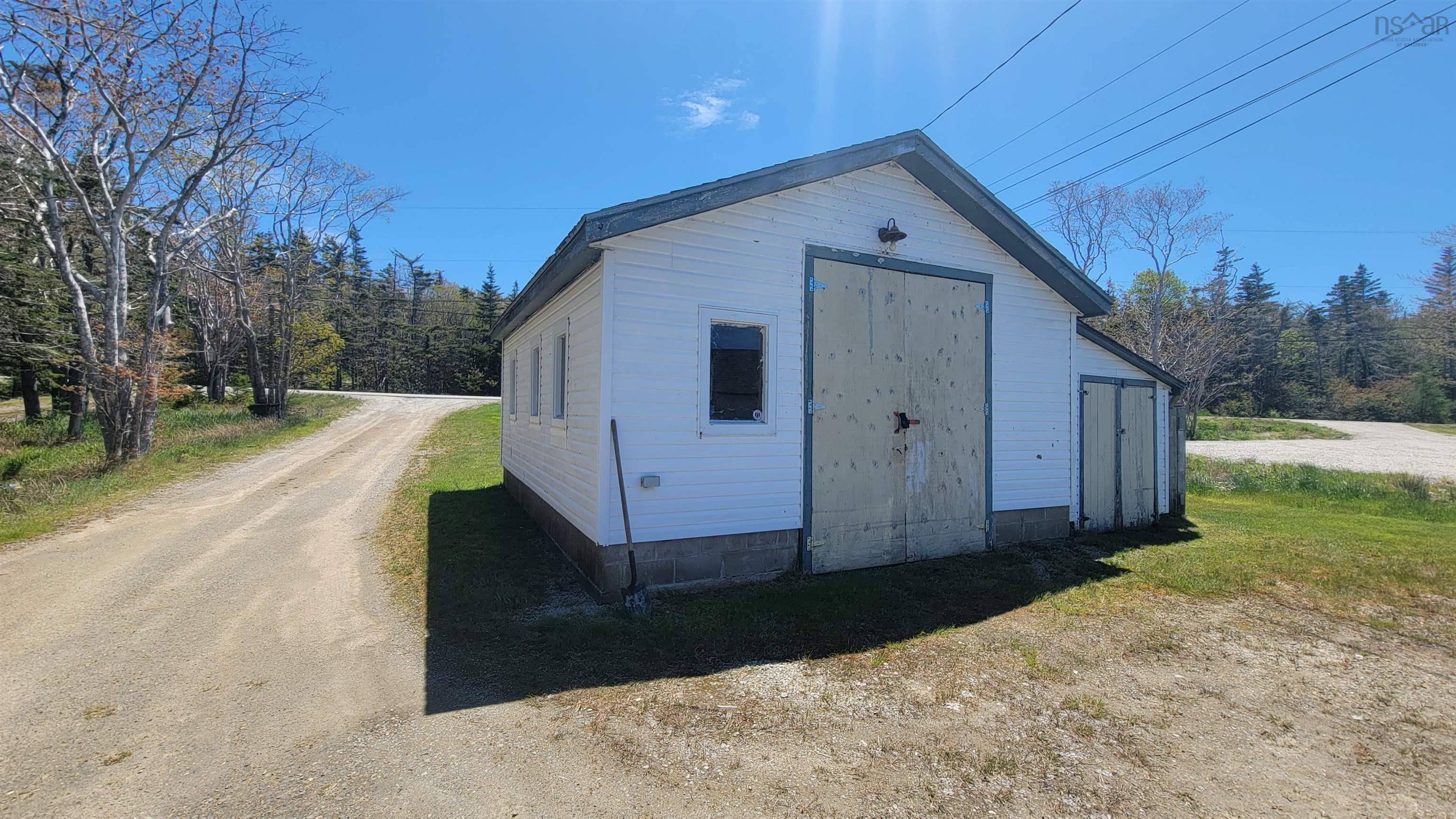 $249,900.00: 108 Pembroke Road, Pembroke