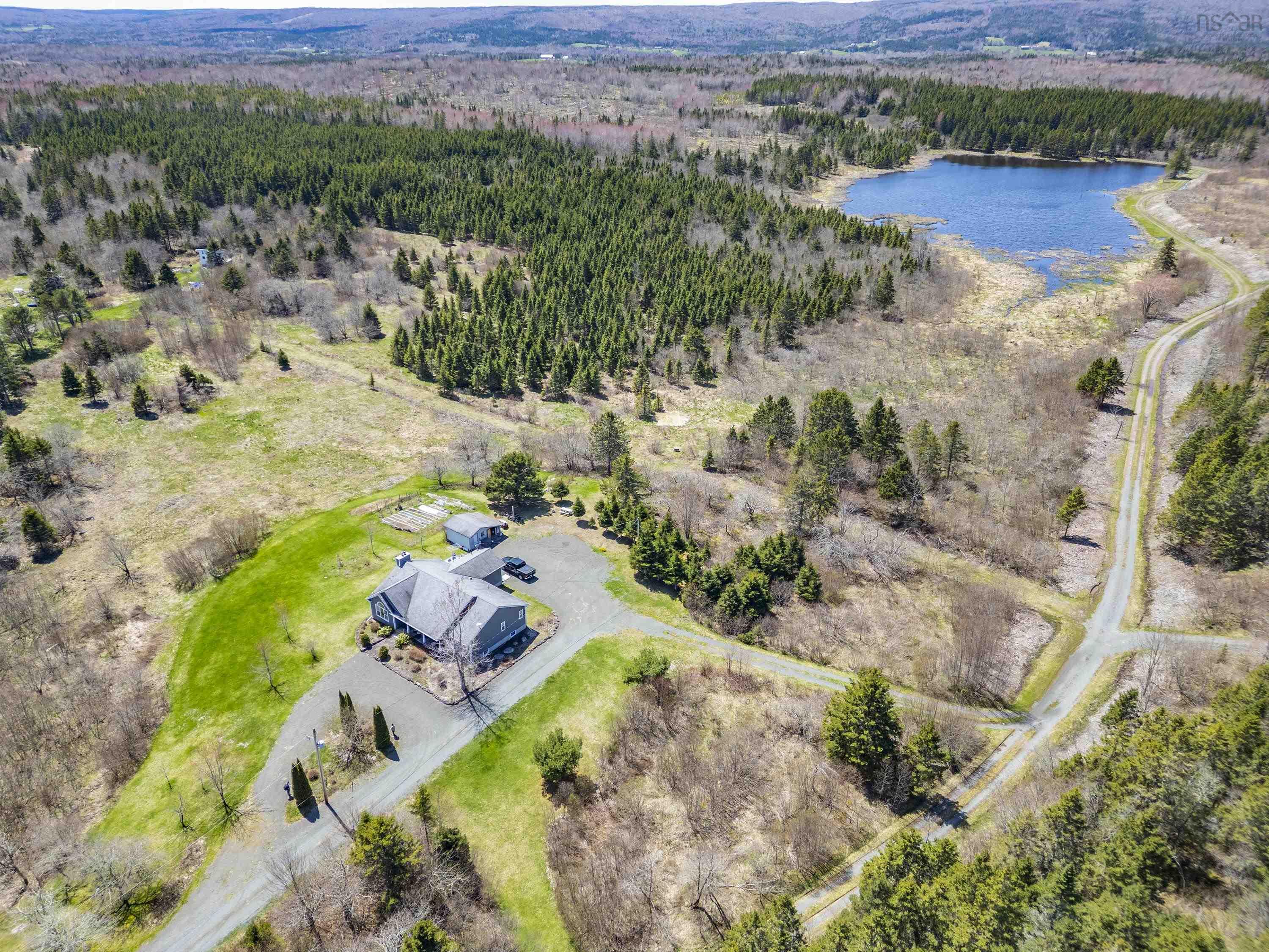 $1,200,000.00: 2897 Highway#7, Ashdale
