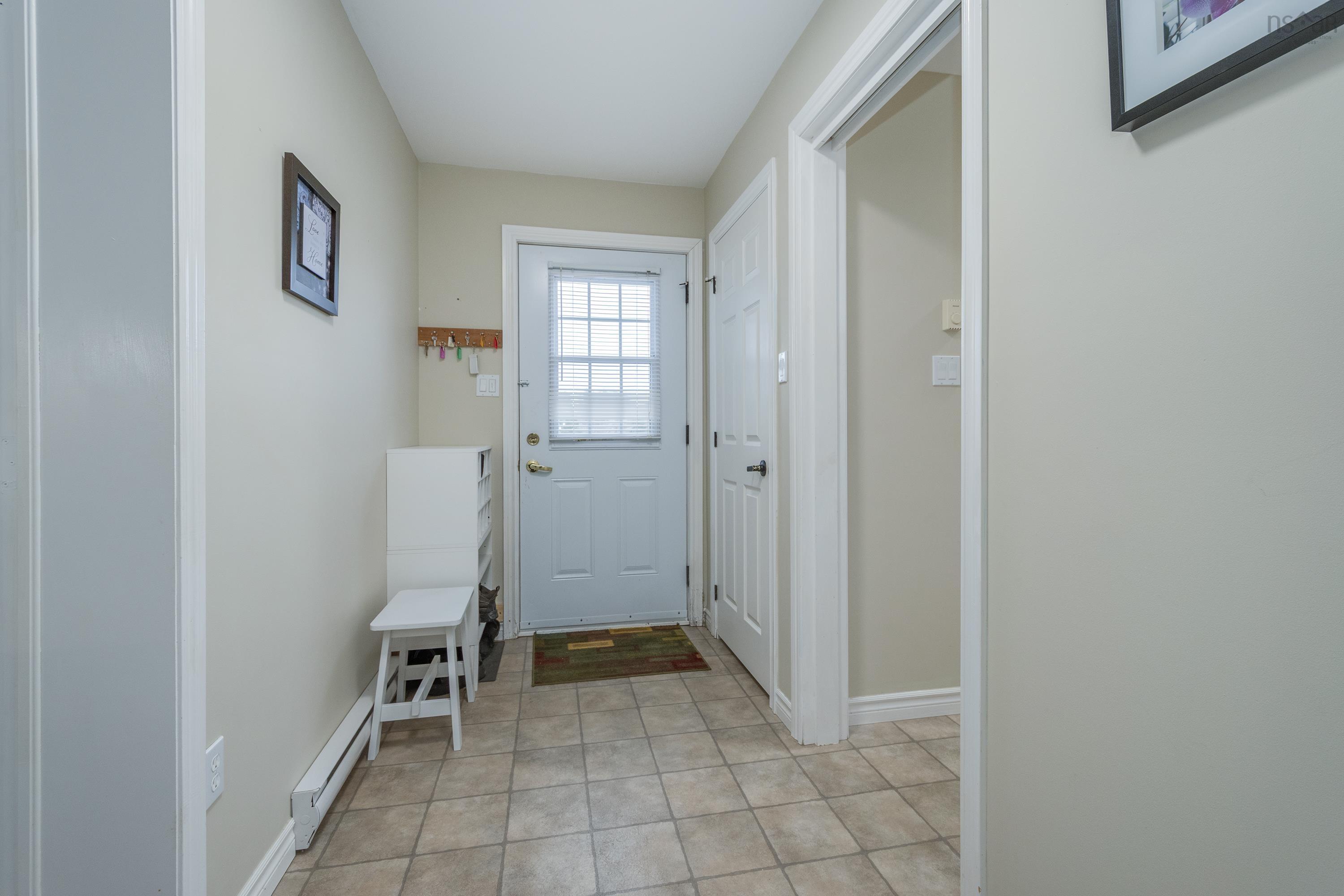 $1,200,000.00: 2897 Highway#7, Ashdale
