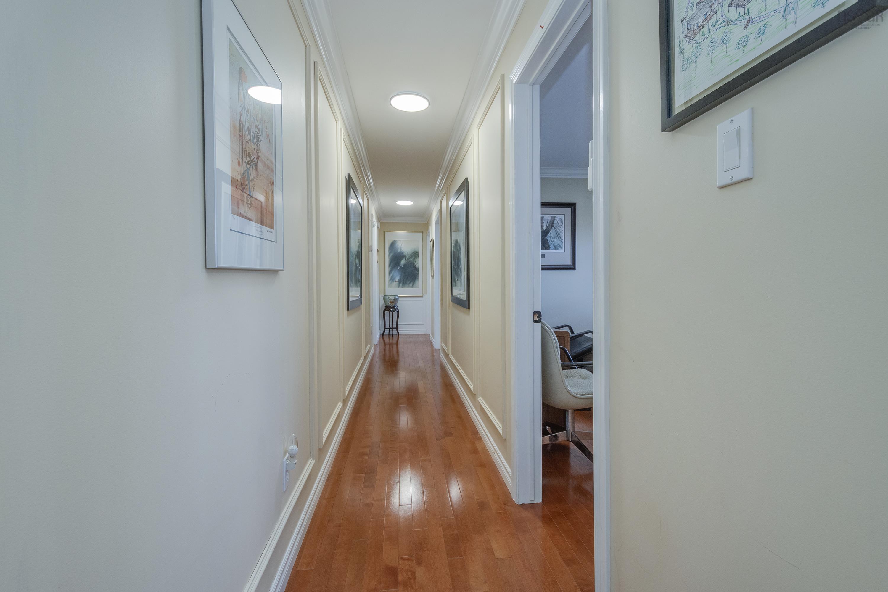 $1,200,000.00: 2897 Highway#7, Ashdale