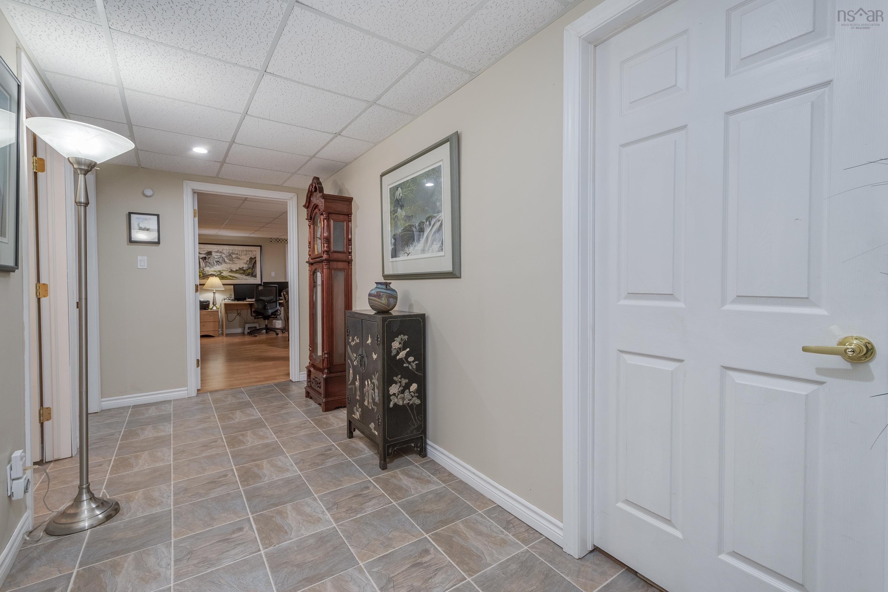 $1,200,000.00: 2897 Highway#7, Ashdale