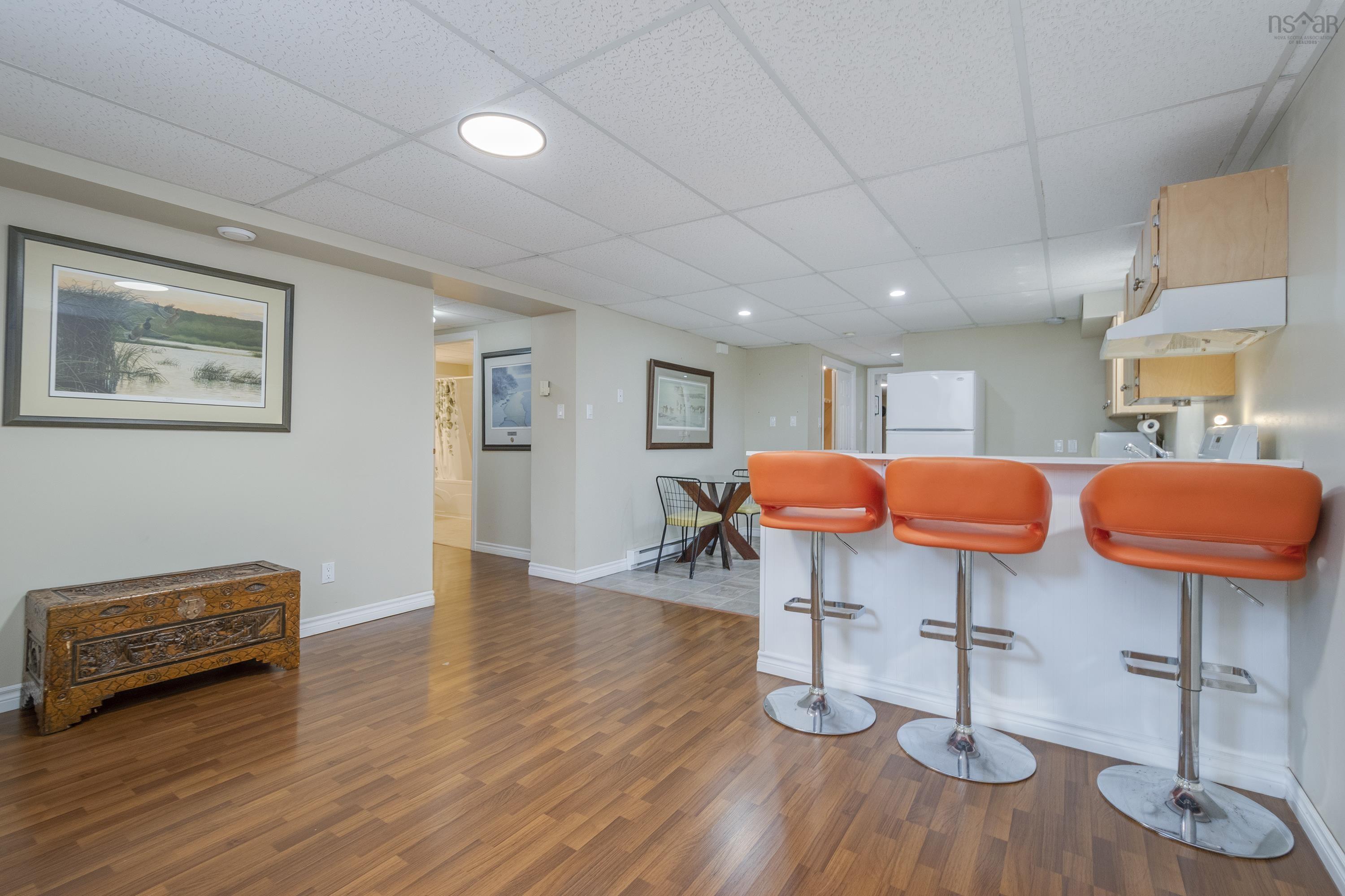 $1,200,000.00: 2897 Highway#7, Ashdale