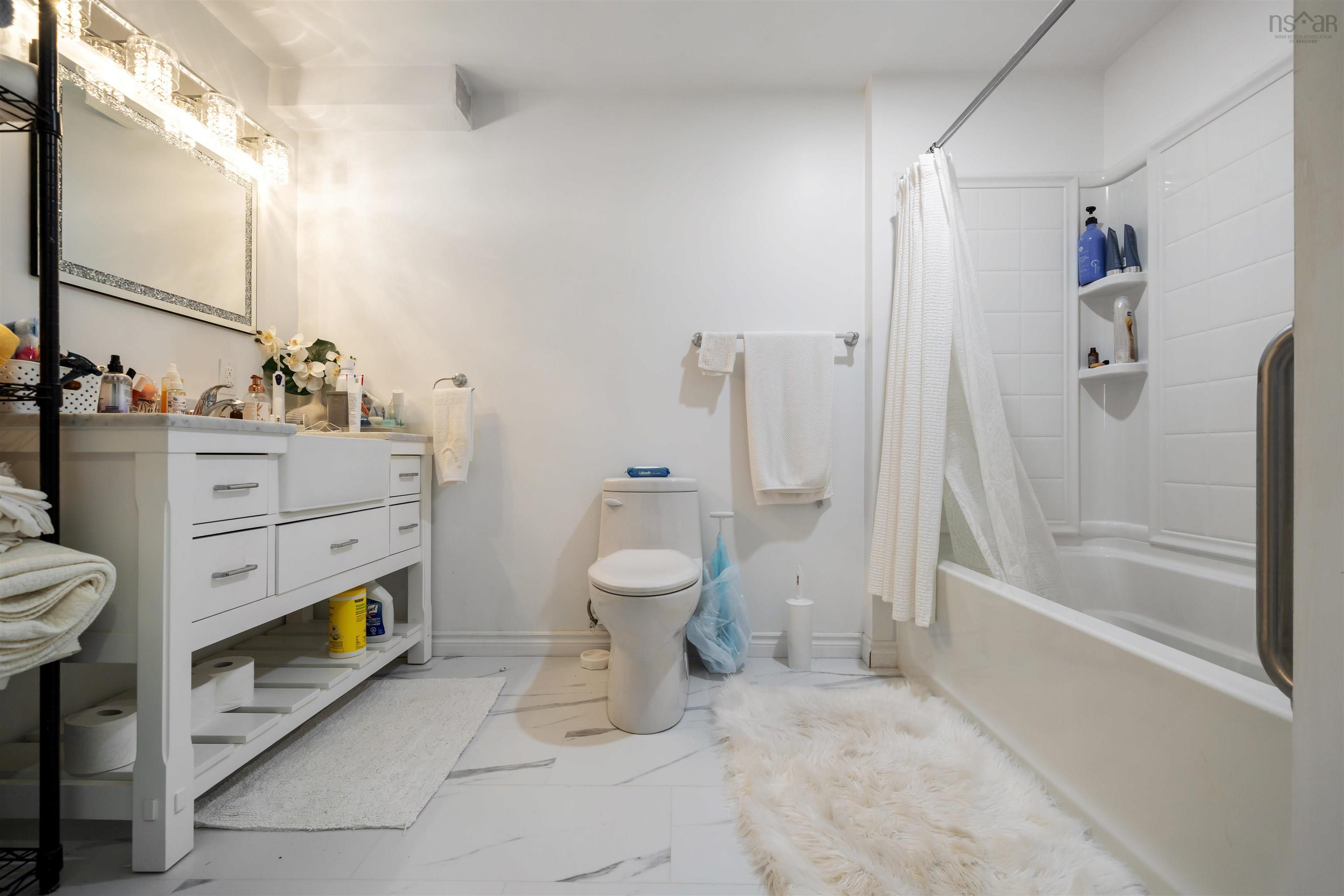 $320,000.00: 9 Demont Drive, Linacy