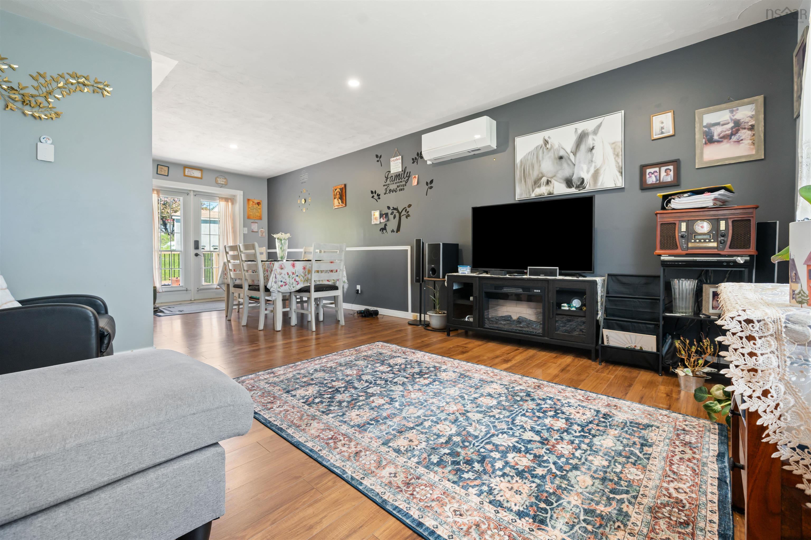 $320,000.00: 9 Demont Drive, Linacy