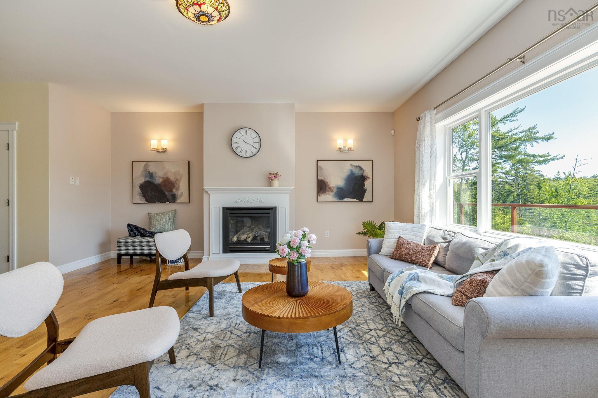 $1,279,000.00: 293 Aberdeen Drive, Halifax