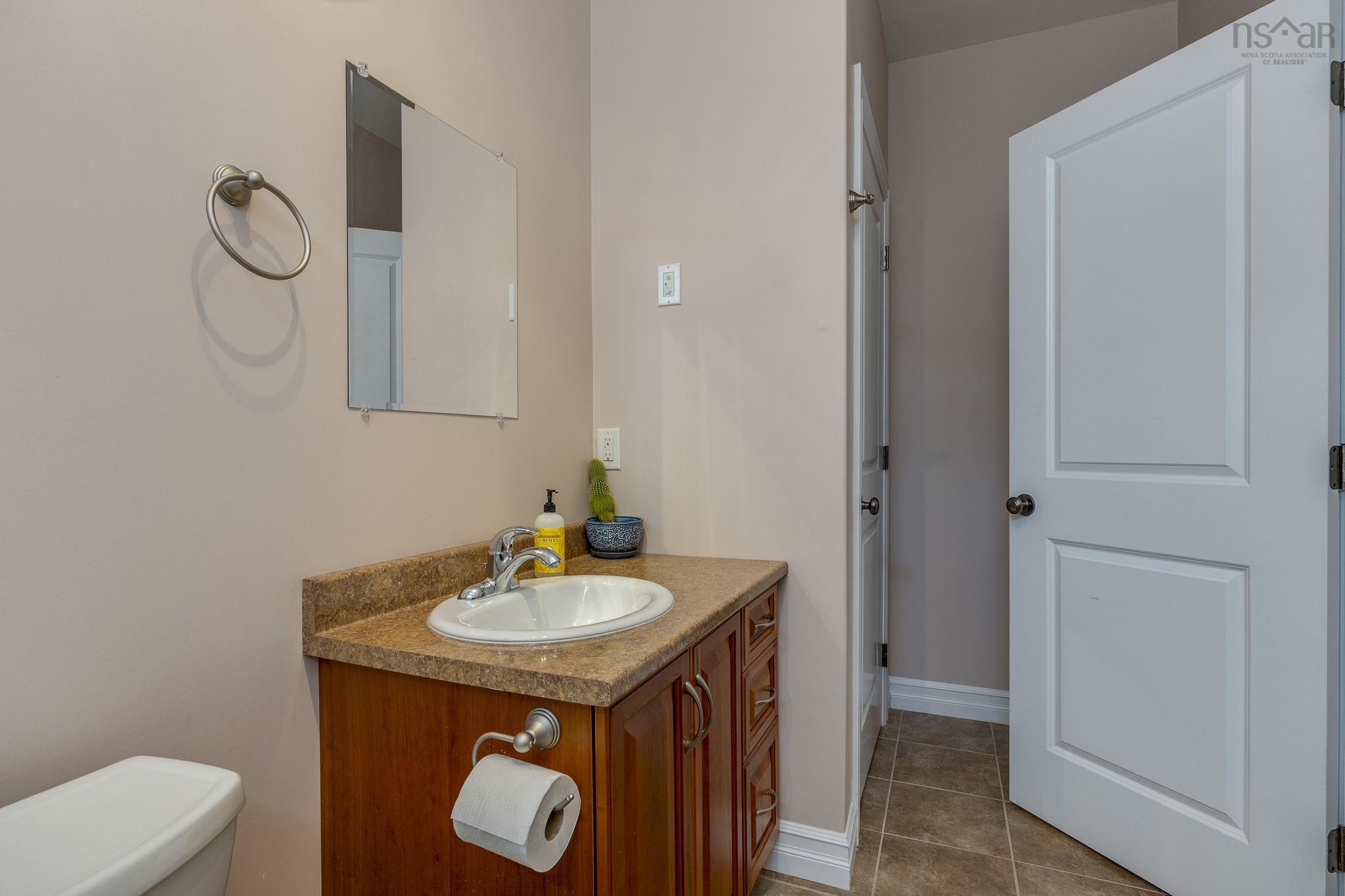 $1,279,000.00: 293 Aberdeen Drive, Halifax
