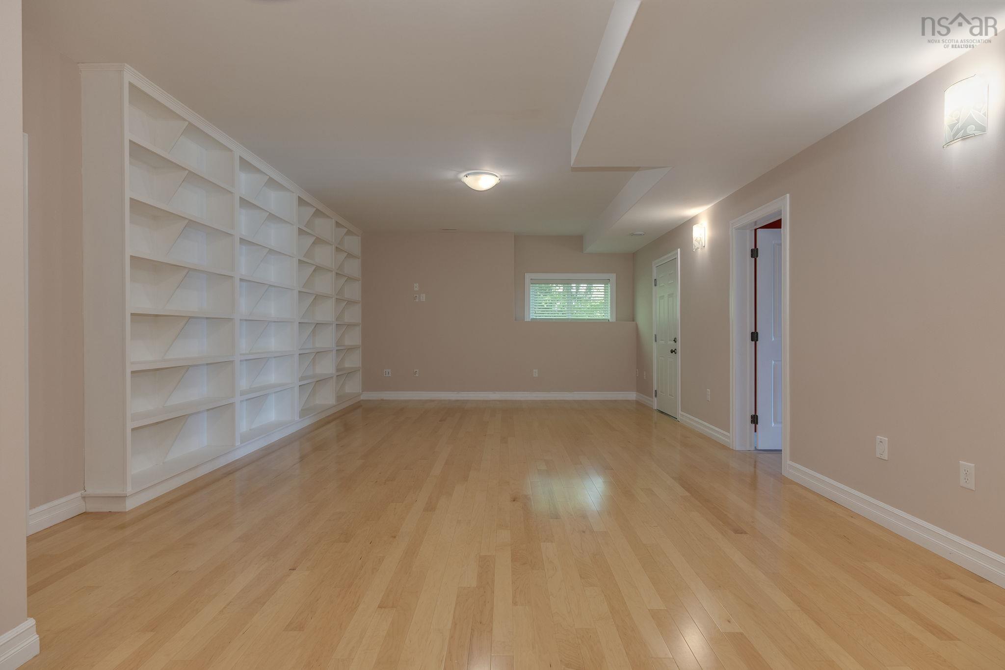 $1,279,000.00: 293 Aberdeen Drive, Halifax