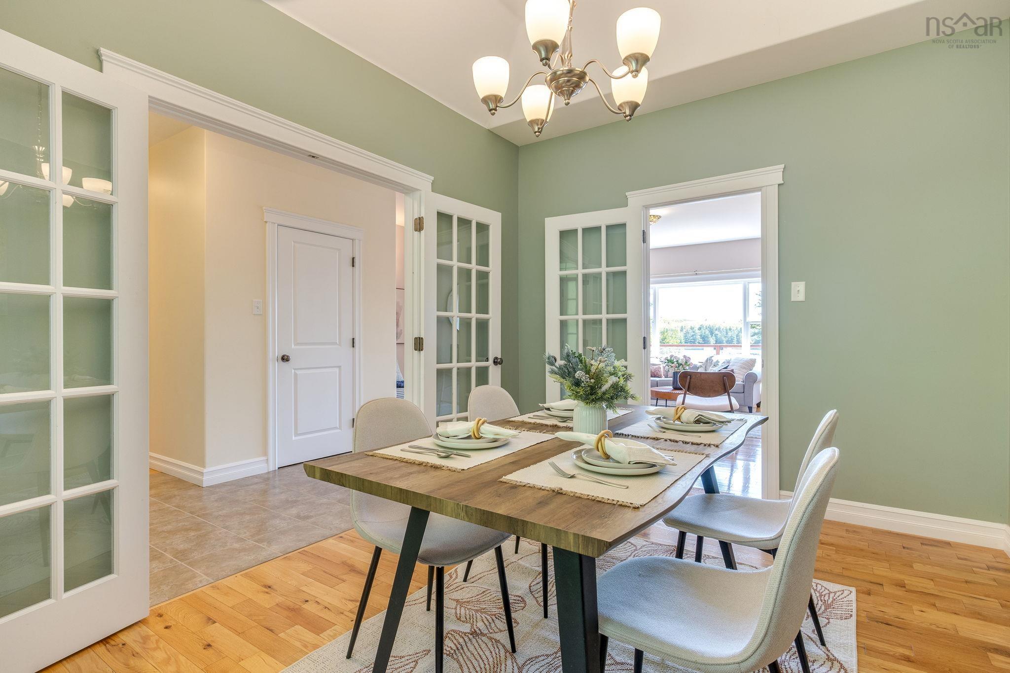 $1,279,000.00: 293 Aberdeen Drive, Halifax
