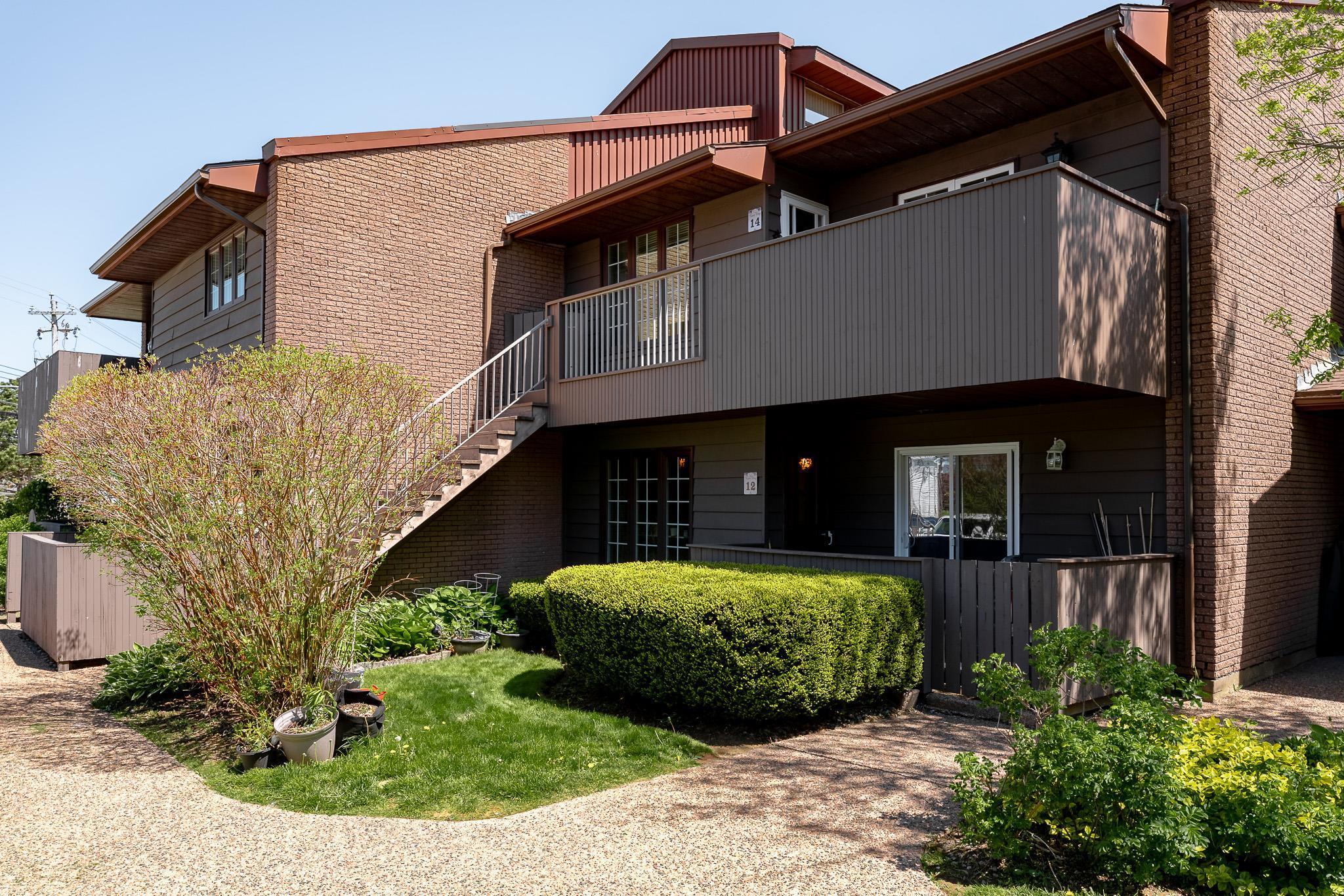 $320,000.00: 14 4 Rose Way, Dartmouth