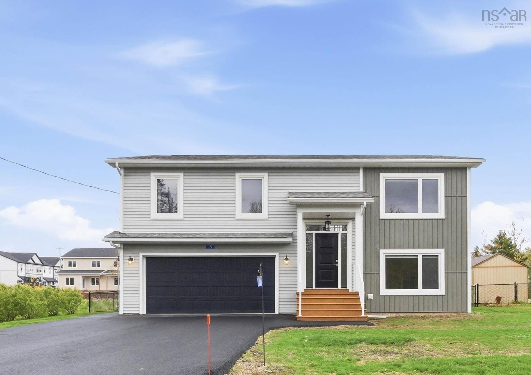 $659,900.00: 19 Turner James Avenue, Lantz
