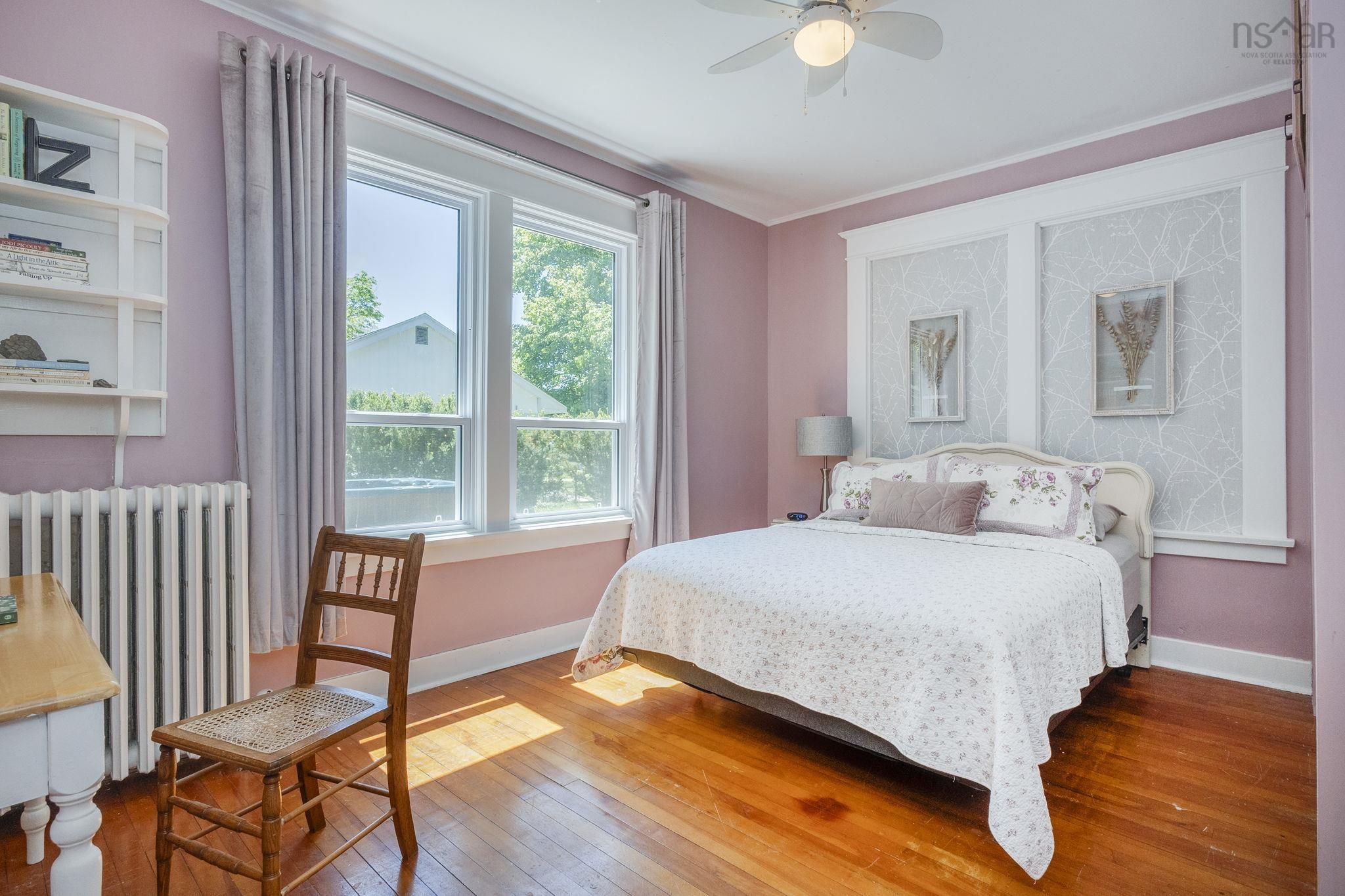$675,000.00: 471 Clifton Avenue, Windsor