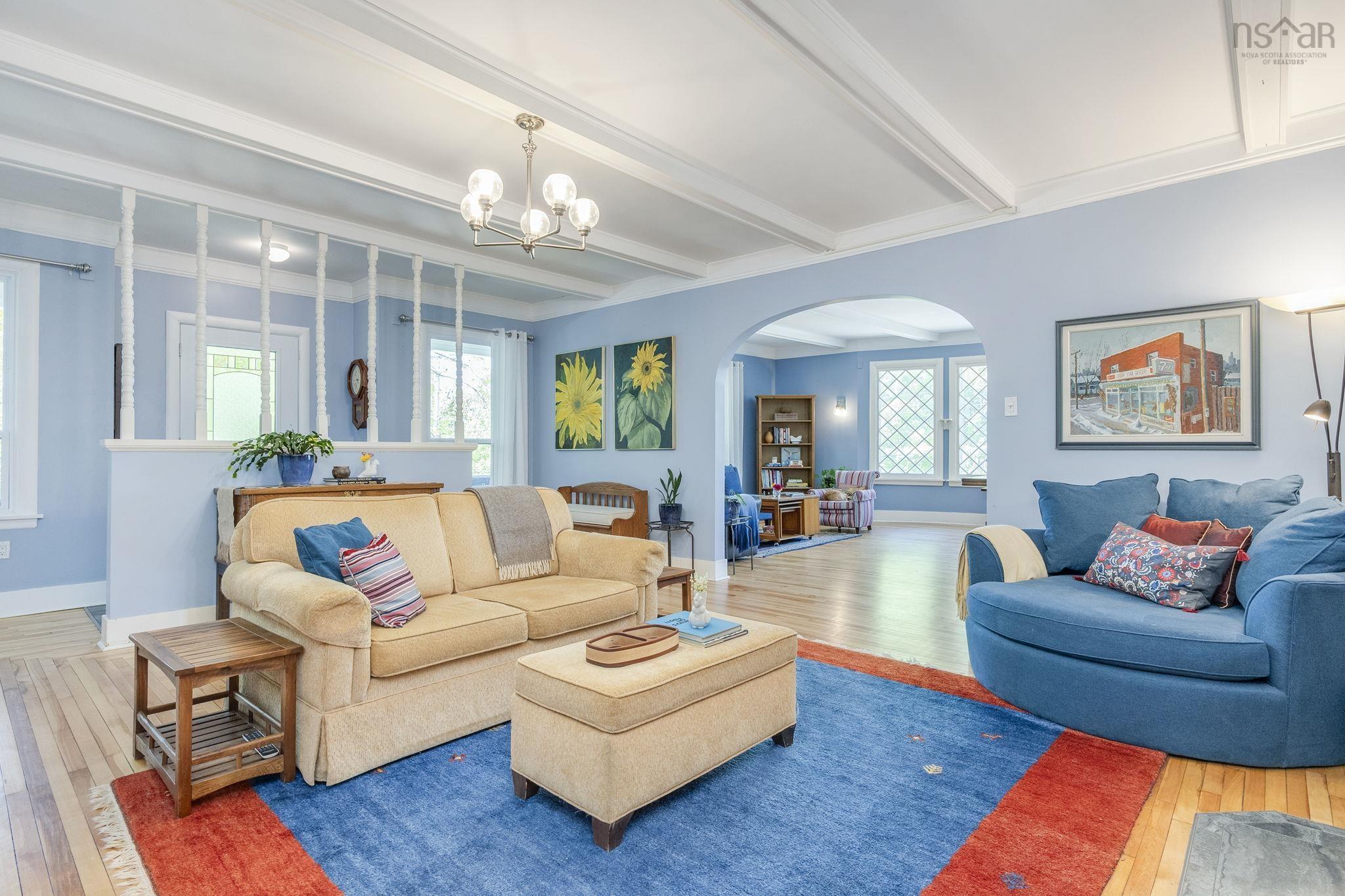 $675,000.00: 471 Clifton Avenue, Windsor