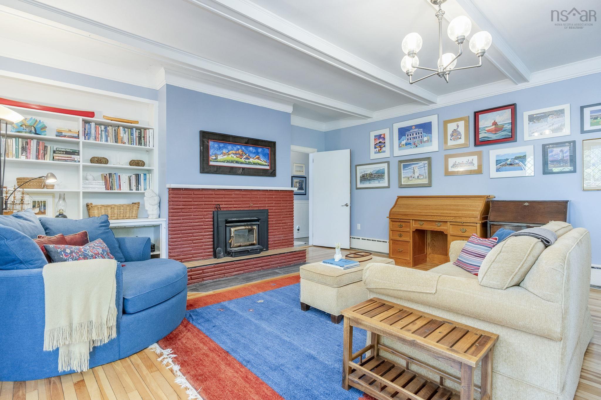 $675,000.00: 471 Clifton Avenue, Windsor