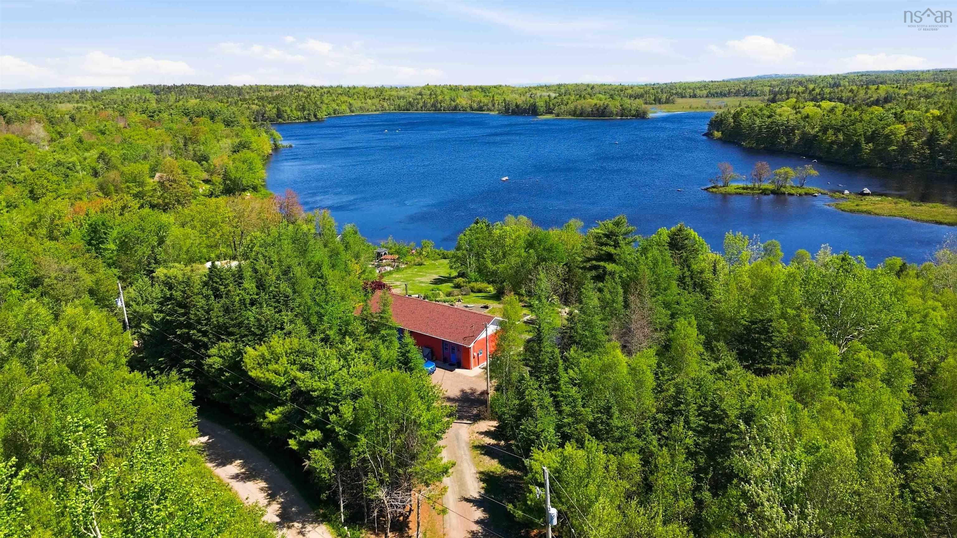 $397,000.00: 36 Lakeview Drive, Lake La Rose