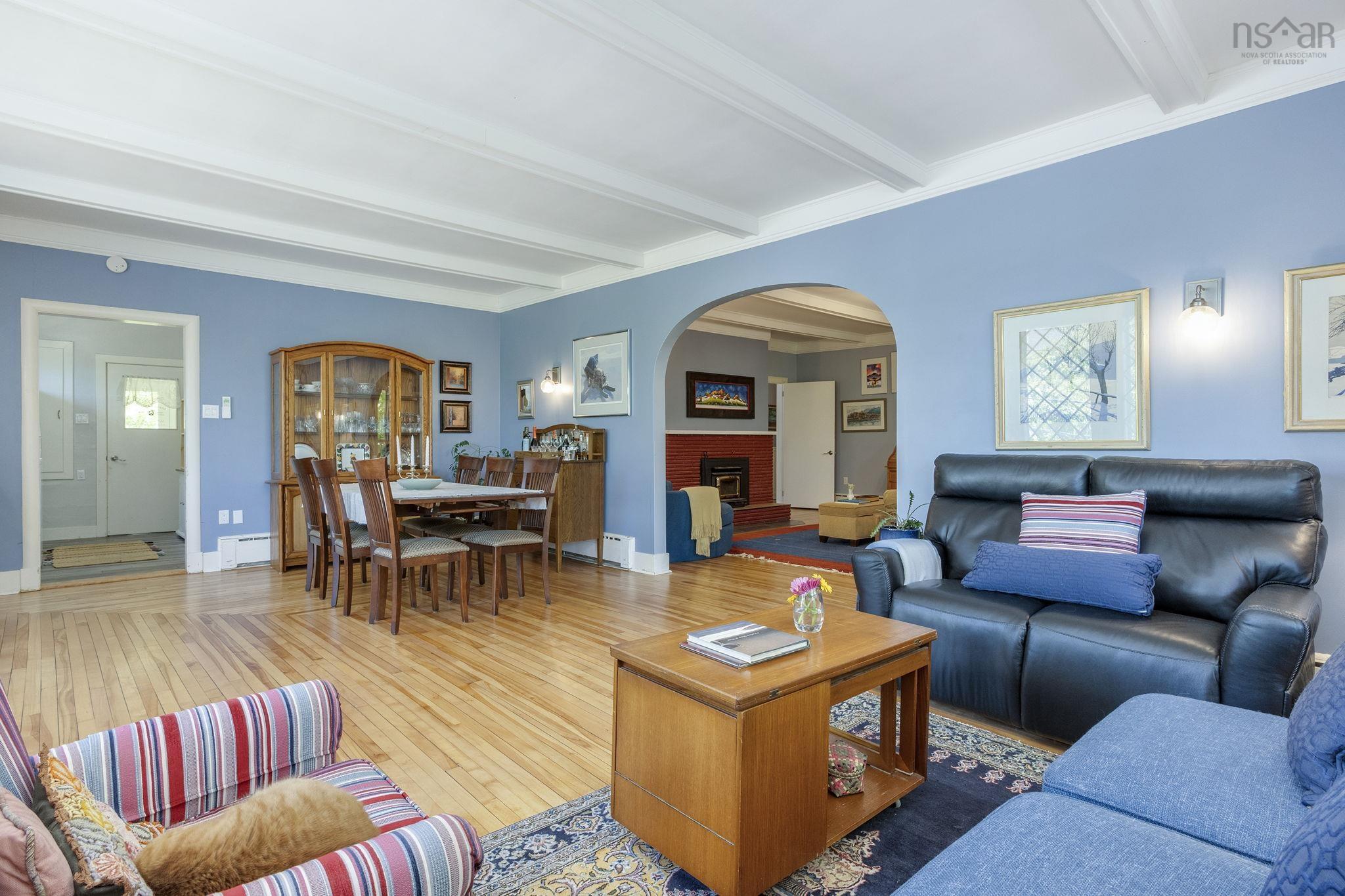 $675,000.00: 471 Clifton Avenue, Windsor