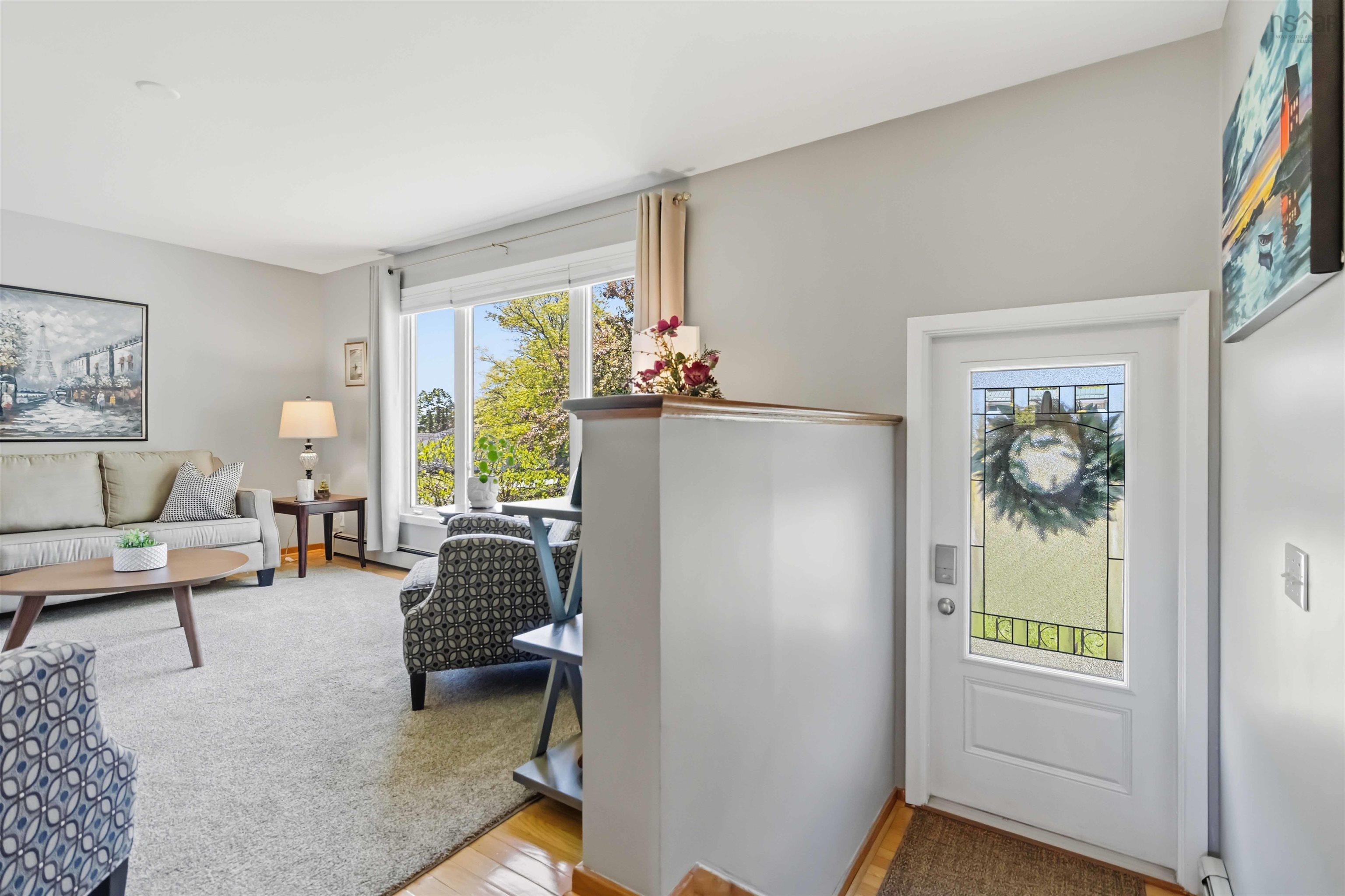 $595,500.00: 122 Brook Street, Lunenburg