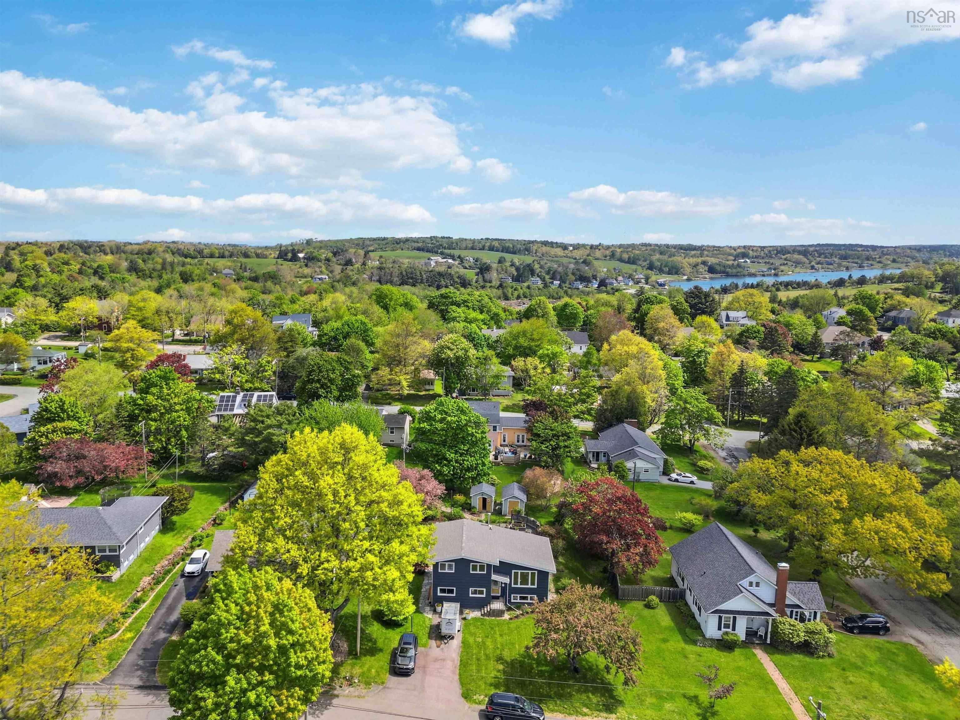 $595,500.00: 122 Brook Street, Lunenburg