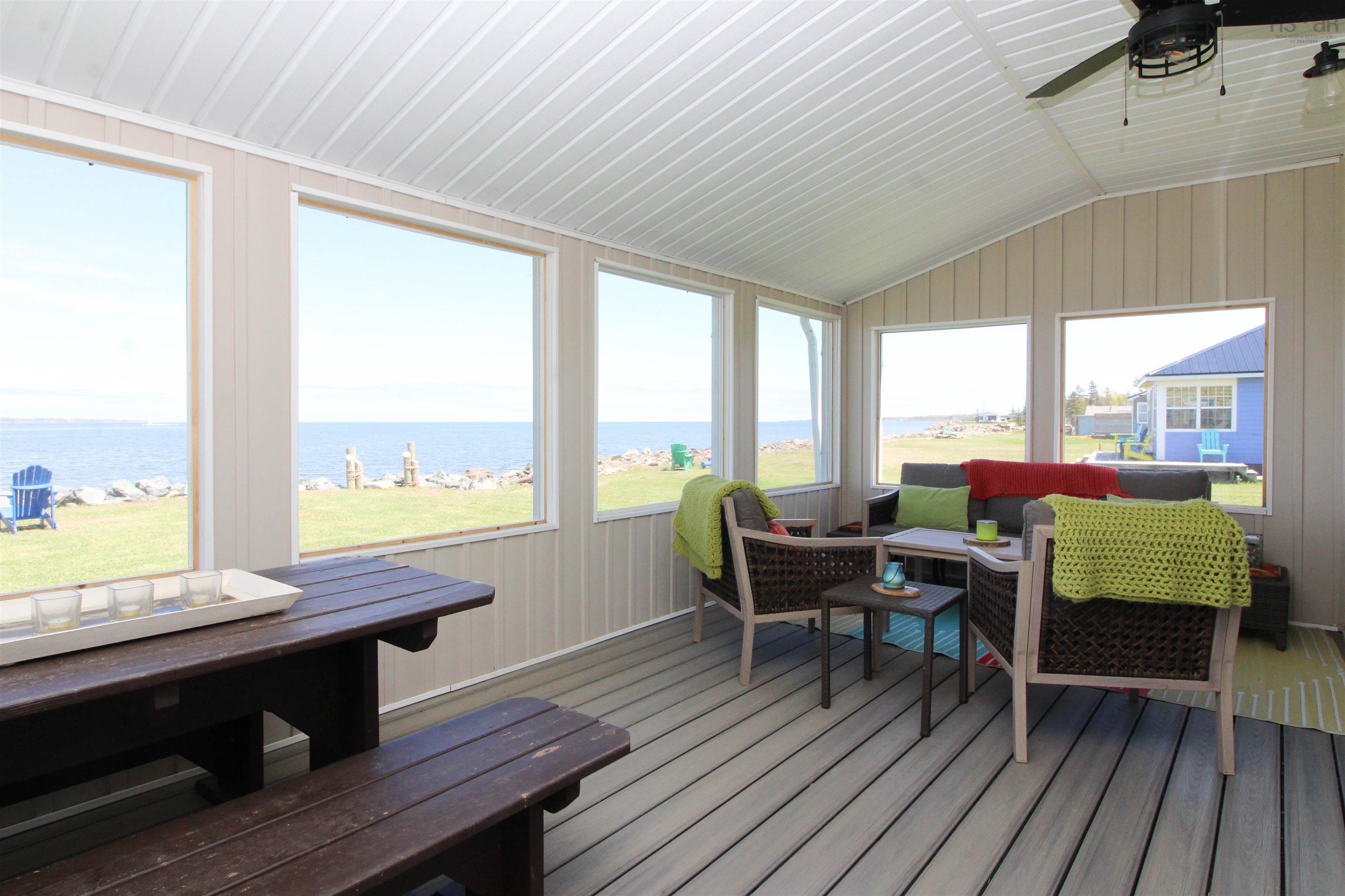 $575,000.00: 100 Sterling Lane, Brule Shore
