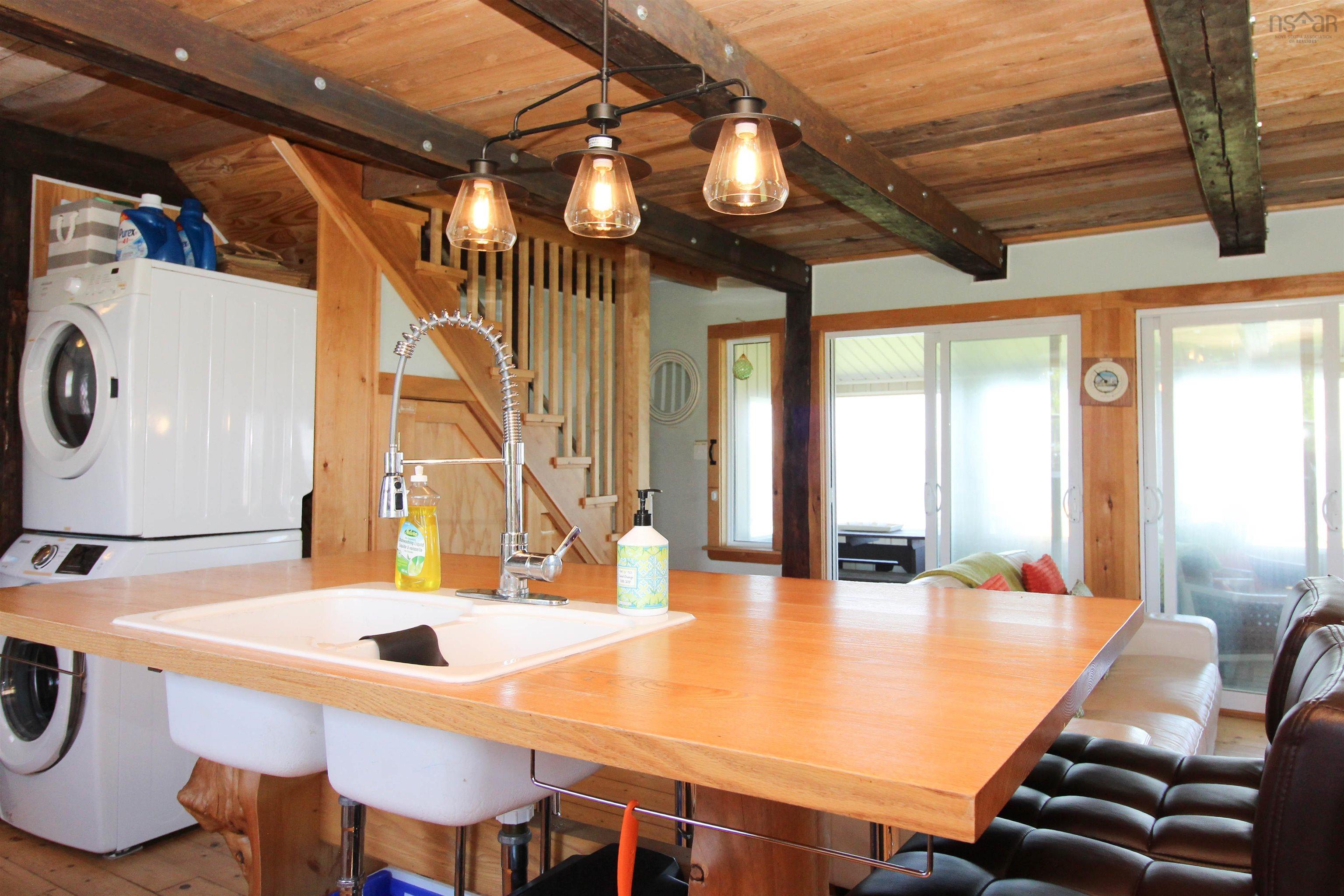 $575,000.00: 100 Sterling Lane, Brule Shore