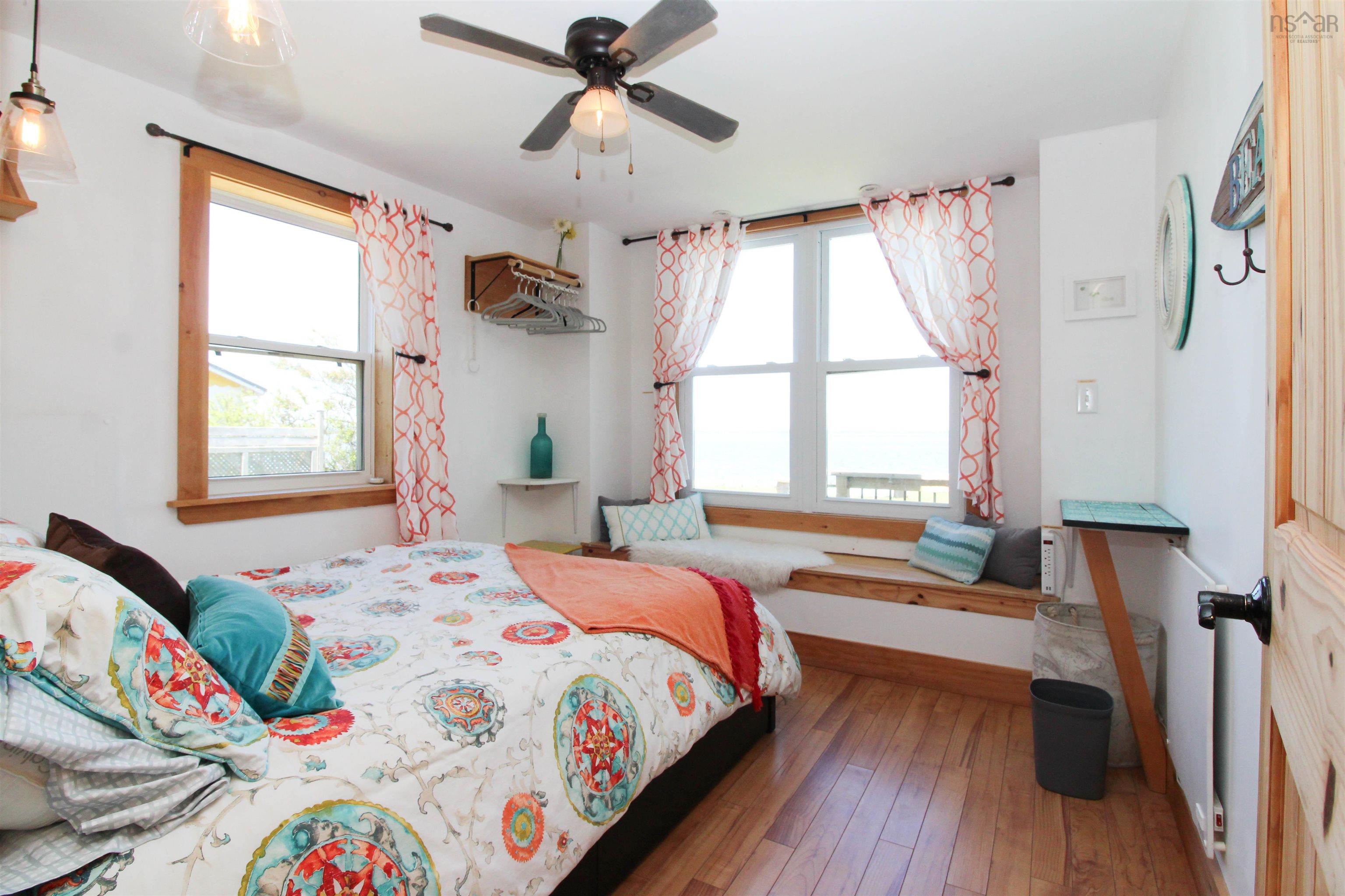 $575,000.00: 100 Sterling Lane, Brule Shore