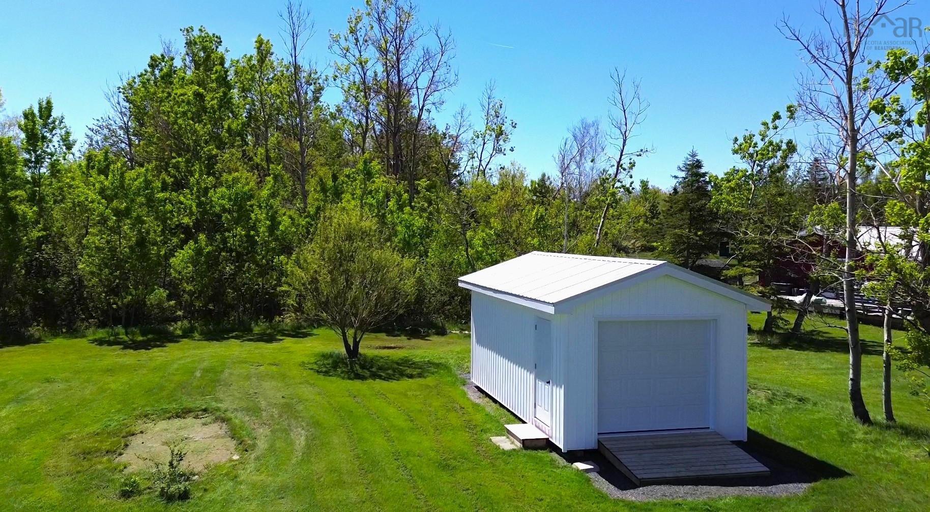 $575,000.00: 100 Sterling Lane, Brule Shore