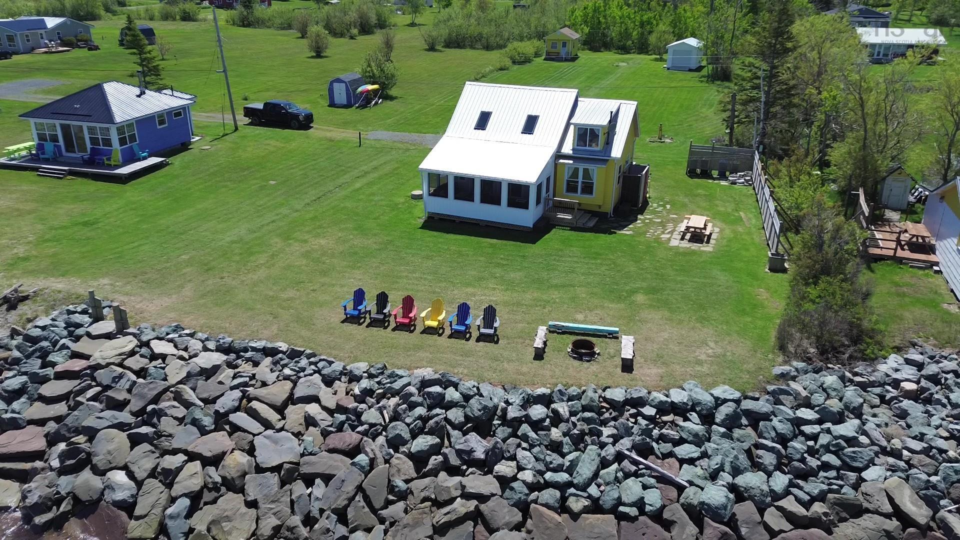 $575,000.00: 100 Sterling Lane, Brule Shore