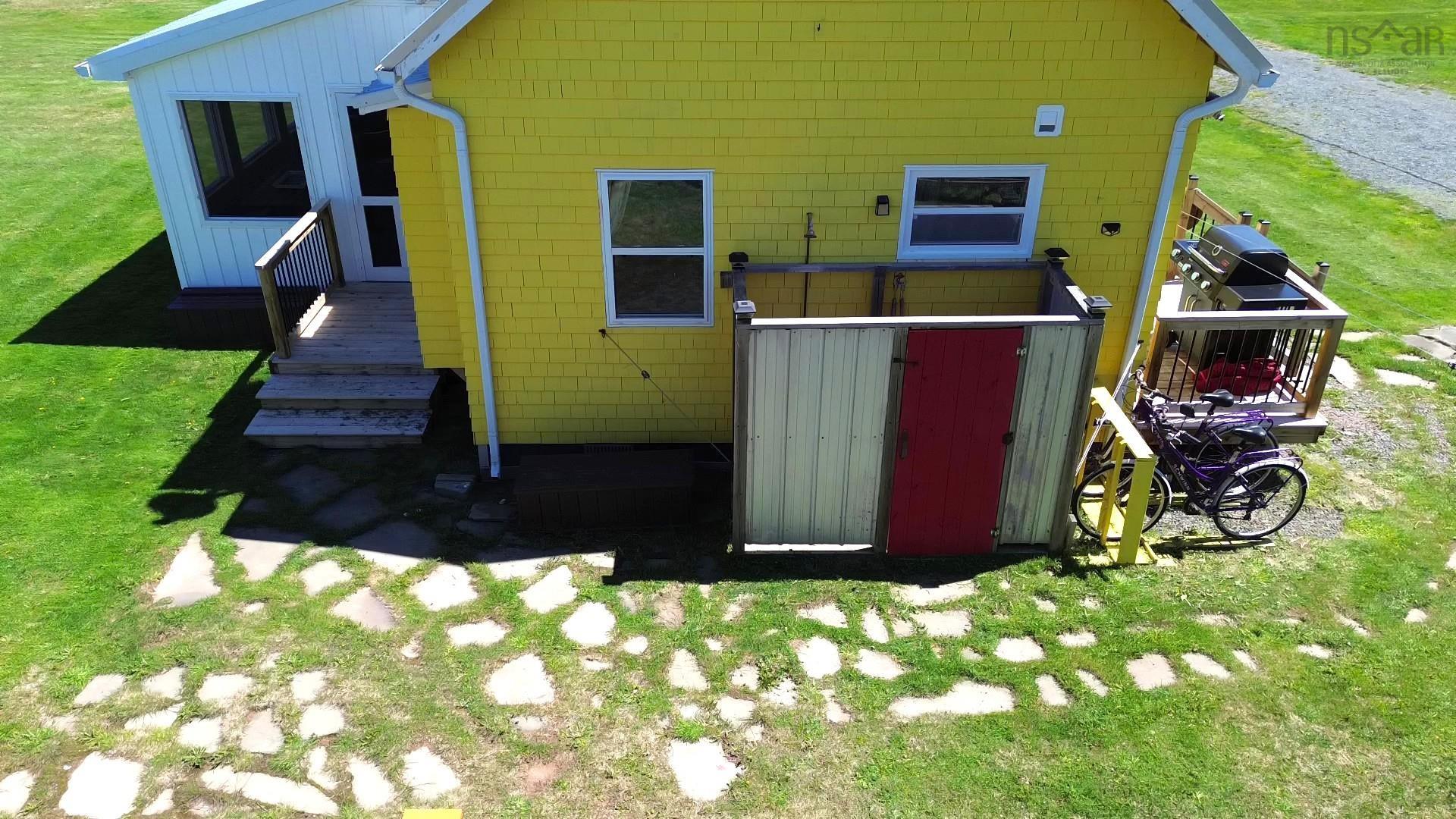$575,000.00: 100 Sterling Lane, Brule Shore