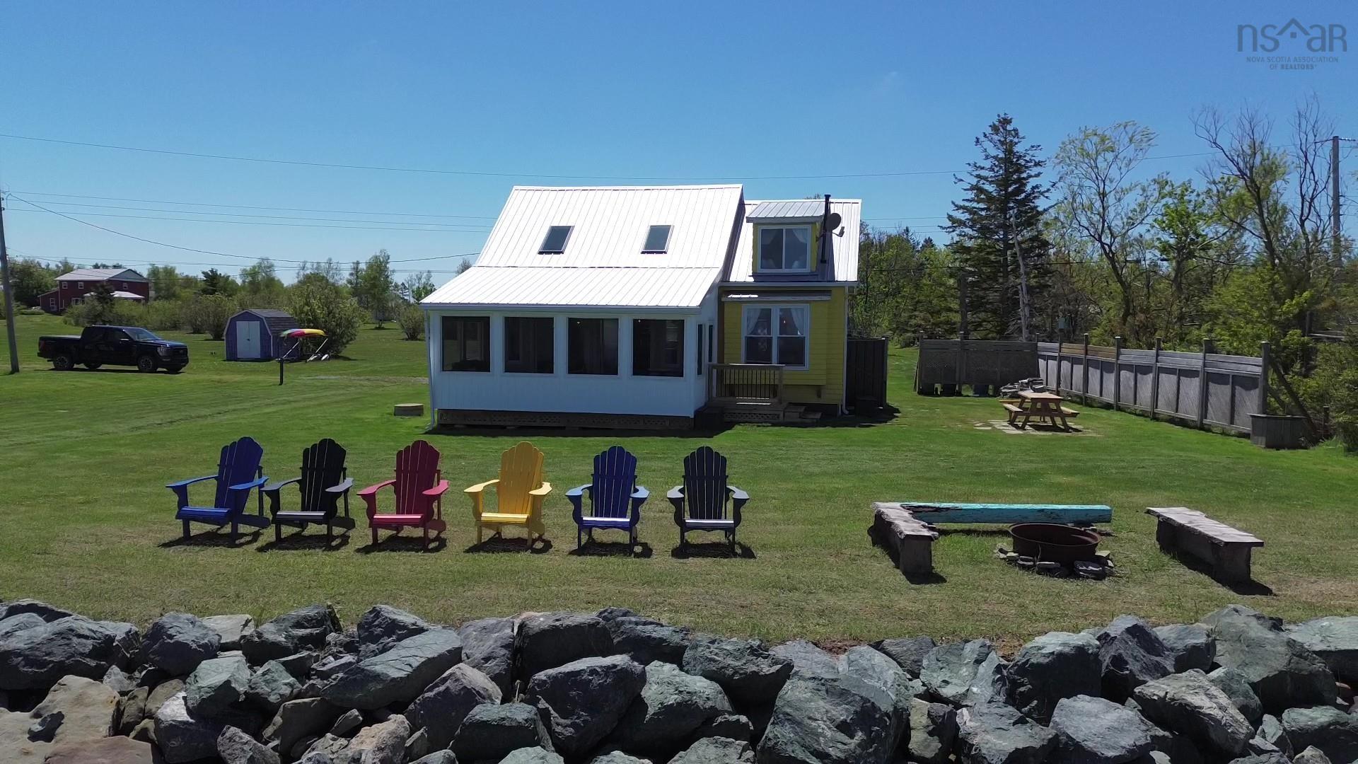 $575,000.00: 100 Sterling Lane, Brule Shore