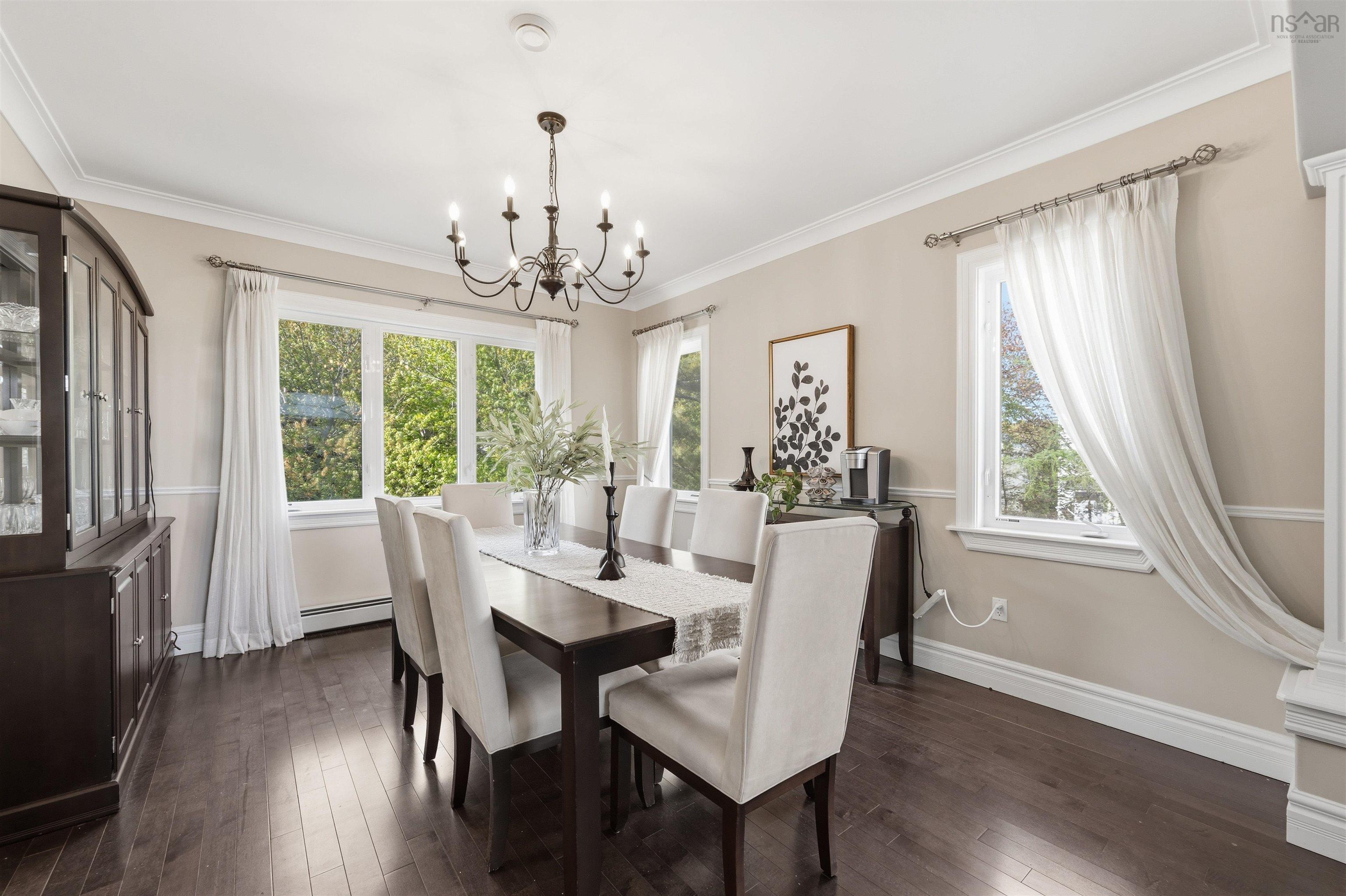 $1,099,000.00: 65 Roxbury Crescent, Halifax