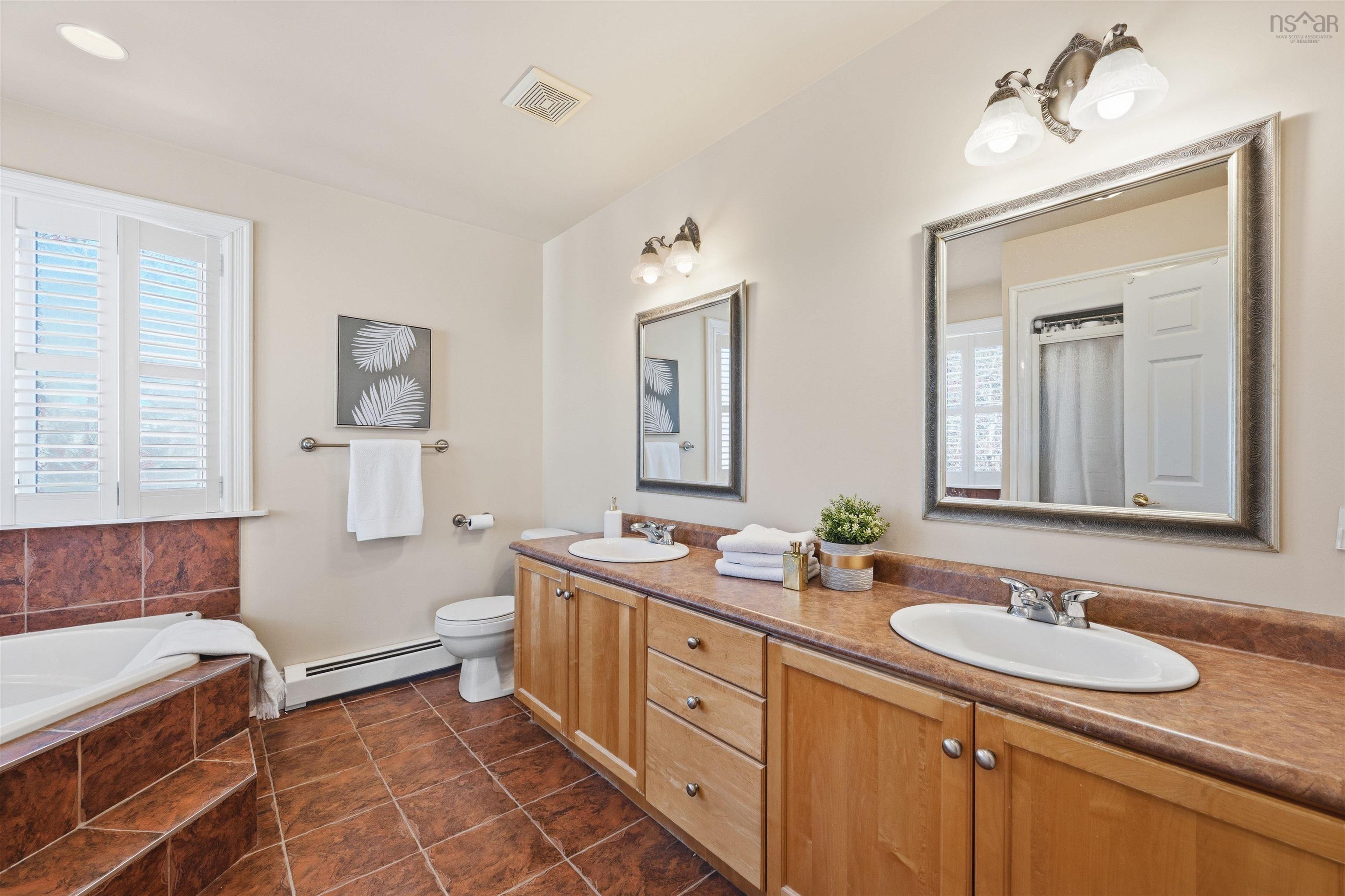 $1,099,000.00: 65 Roxbury Crescent, Halifax