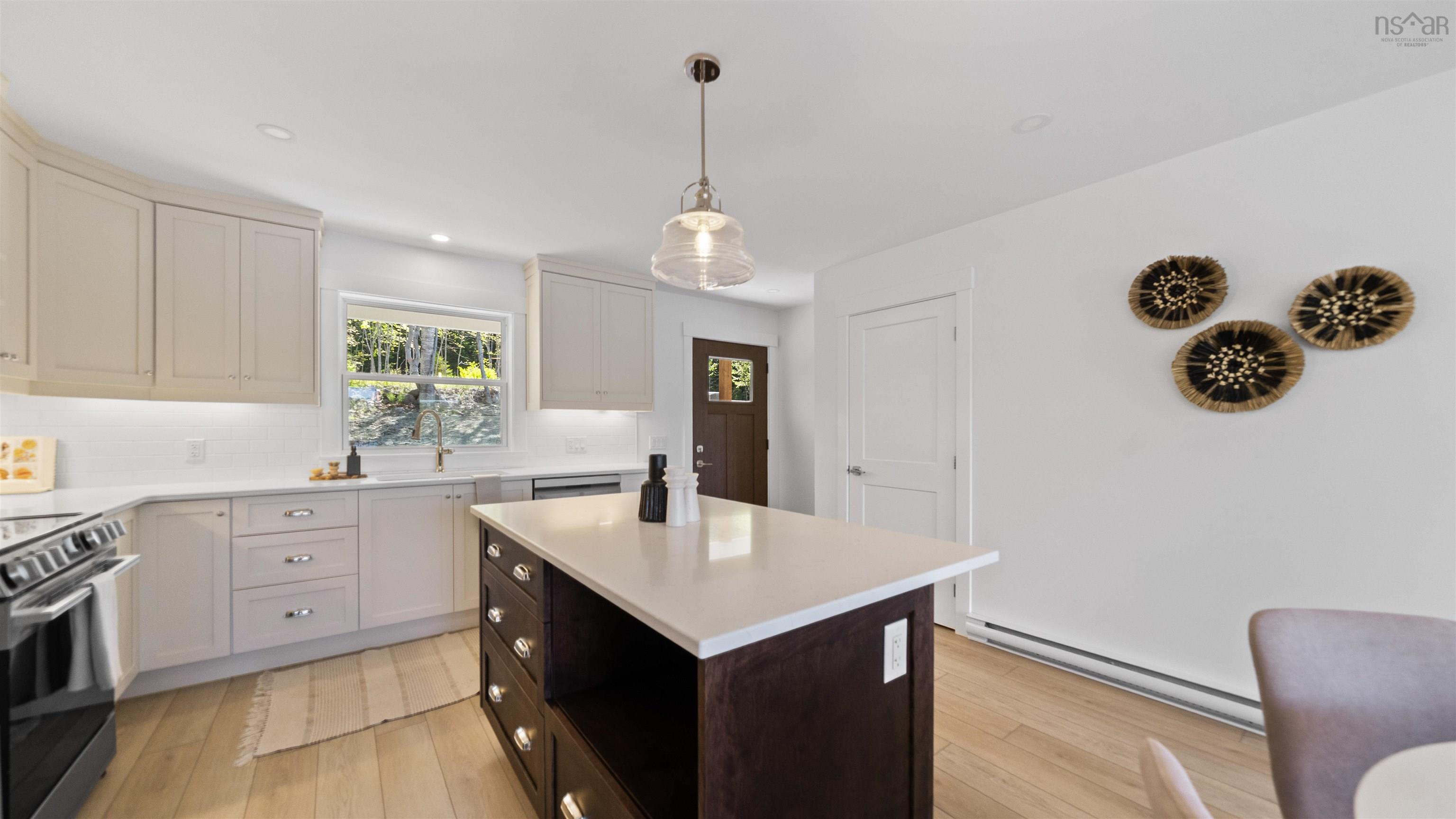 $685,000.00: 162 Goat Lake Road, East Chester