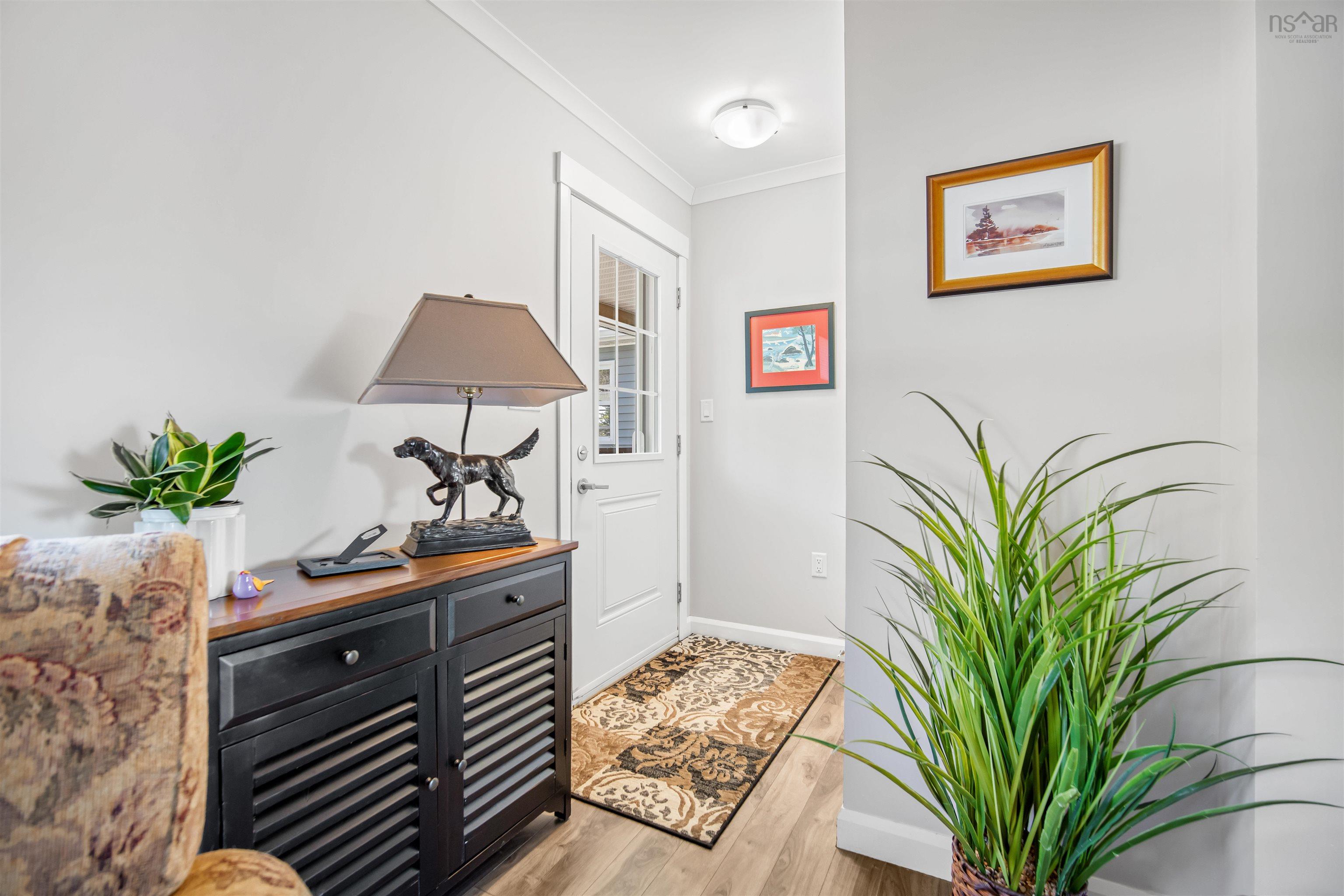$1,425,000.00: 27/29 27 Pioneer Hill, Whites Lake