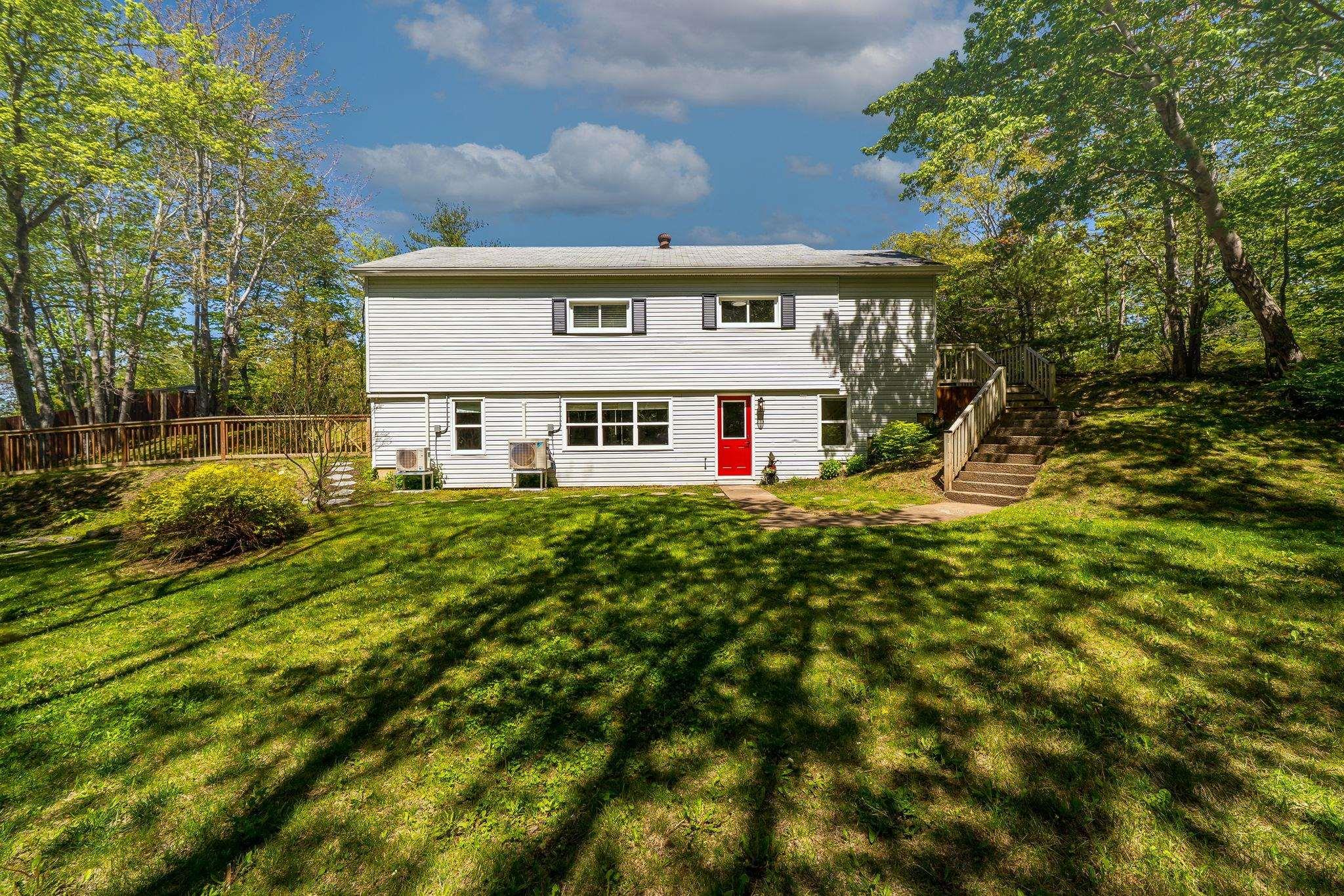 $695,000.00: 60 Saskatoon Drive, Halifax