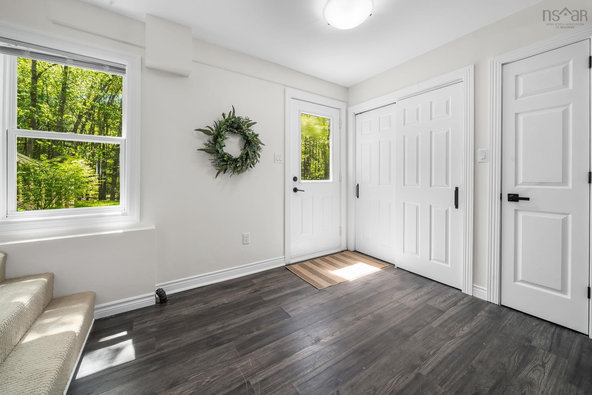 $695,000.00: 60 Saskatoon Drive, Halifax