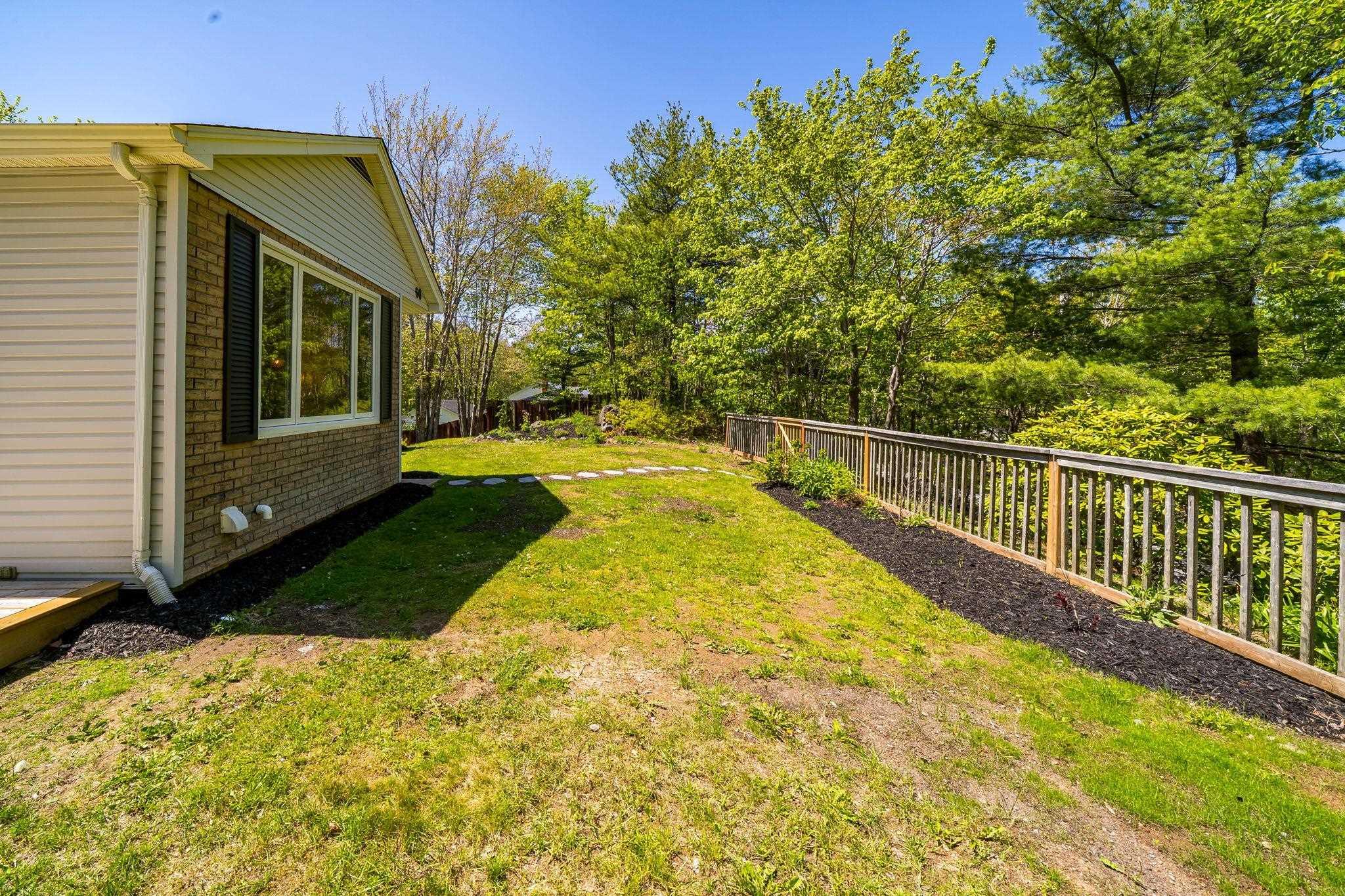 $695,000.00: 60 Saskatoon Drive, Halifax