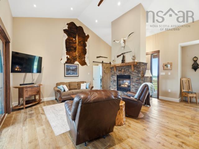 $1,500,000.00: 1102 Cape Jack Road, Cape Jack