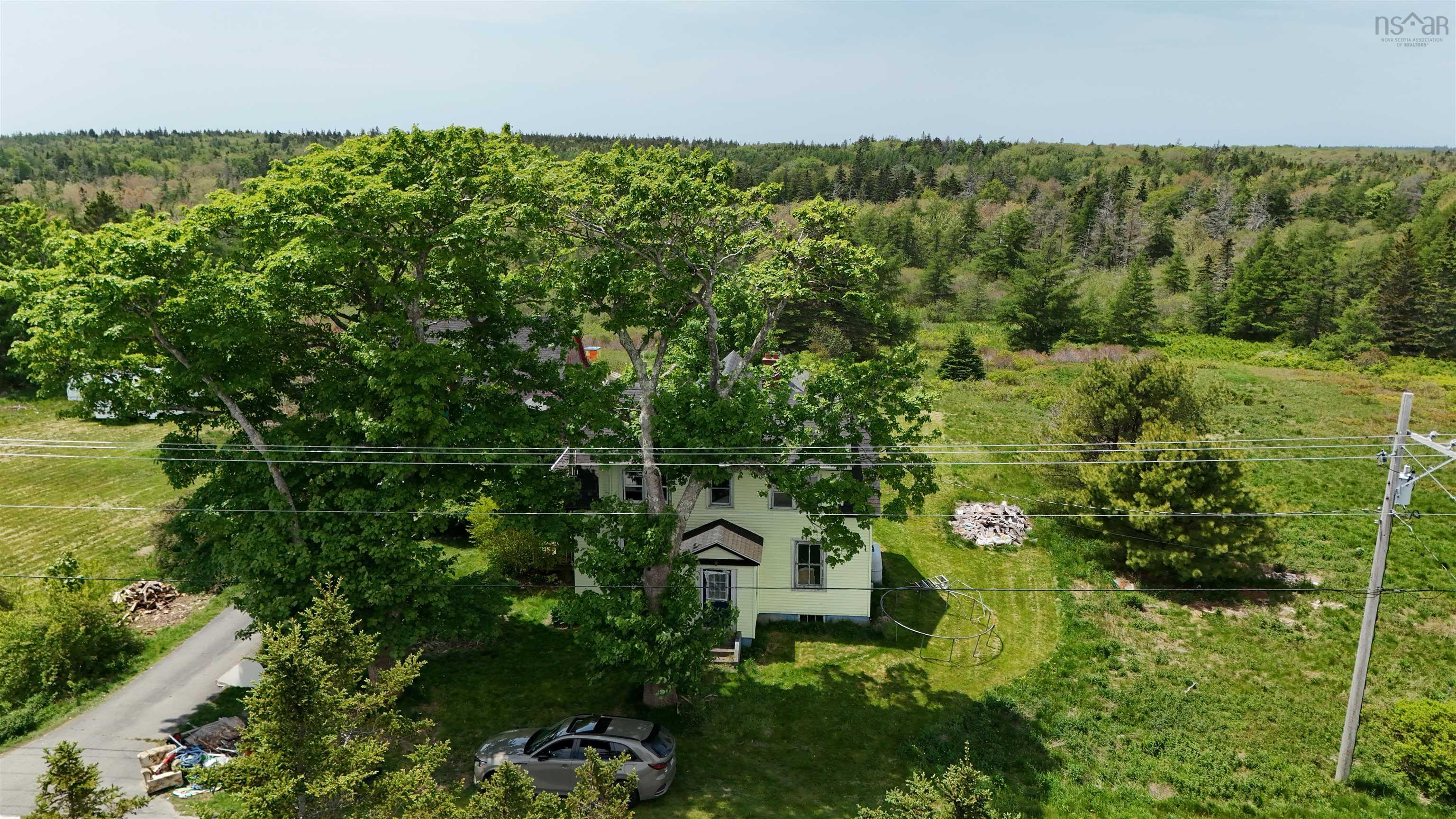 $279,900.00: 1641 1 Highway, Wellington