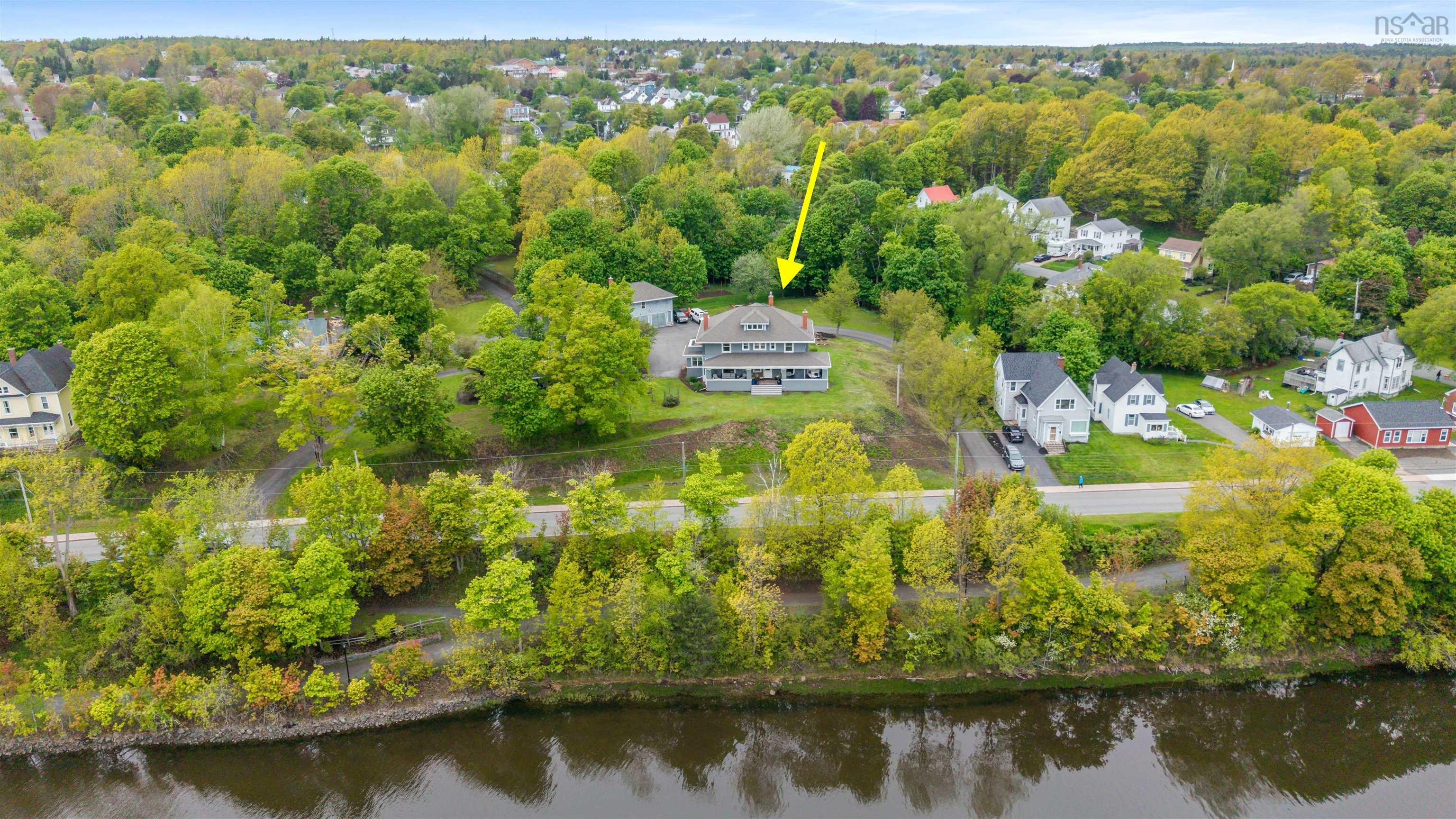 $799,900.00: 192 Terrace Street, New Glasgow