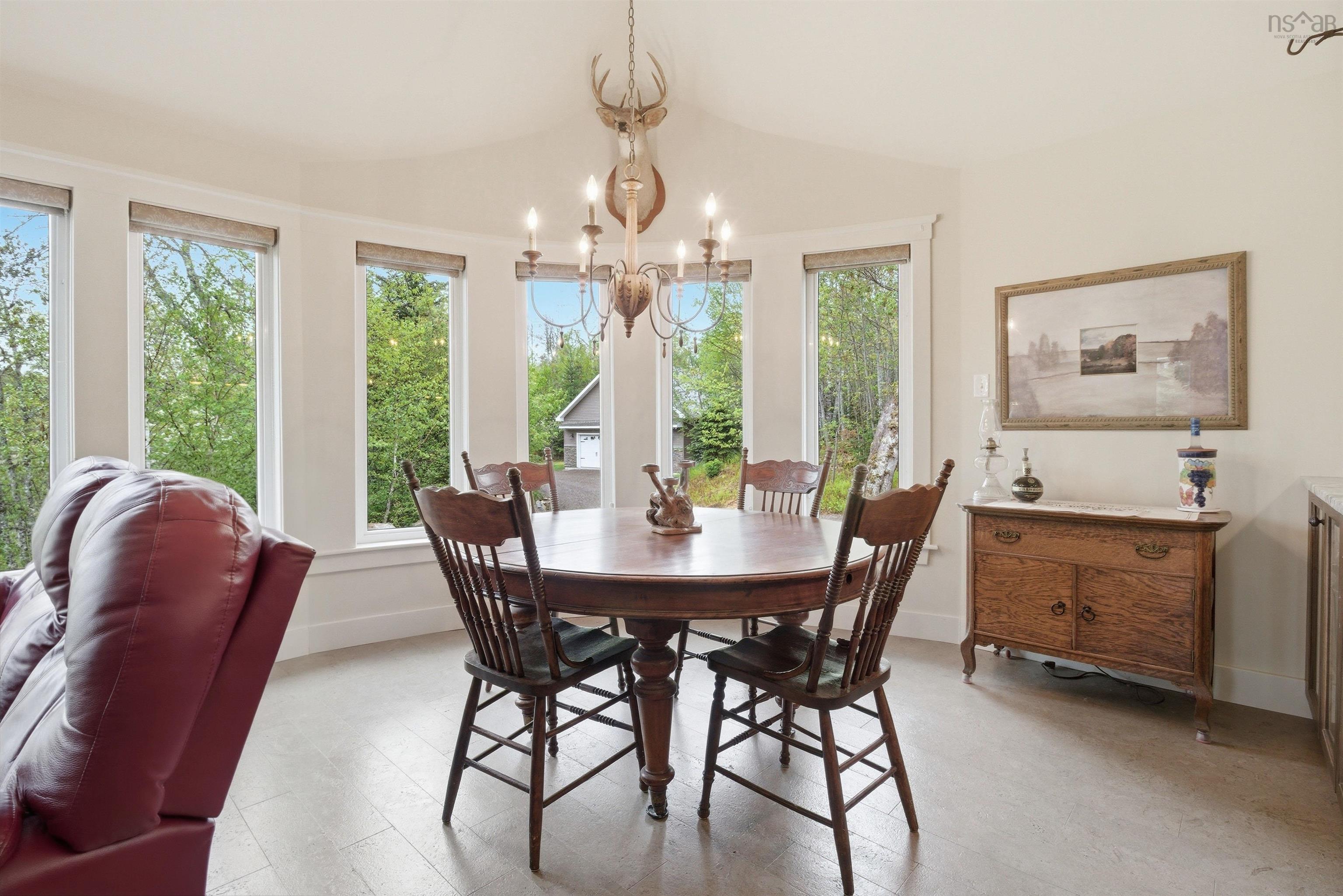 $624,900.00: 172 Highway 347, Aspen