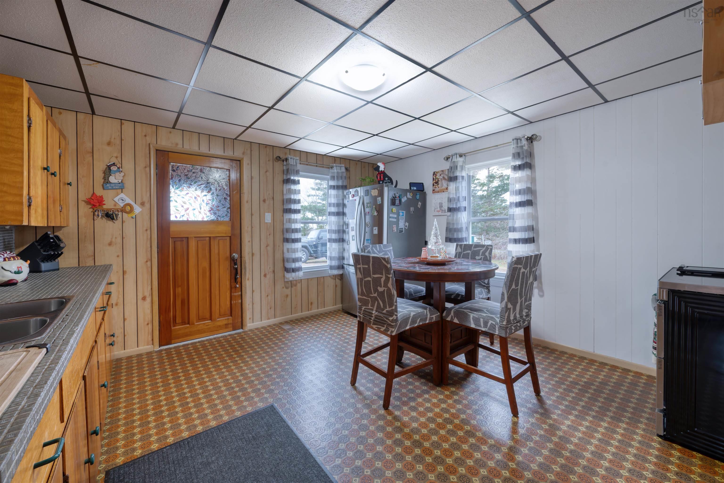 $279,900.00: 87 Pool Road, Sheet Harbour