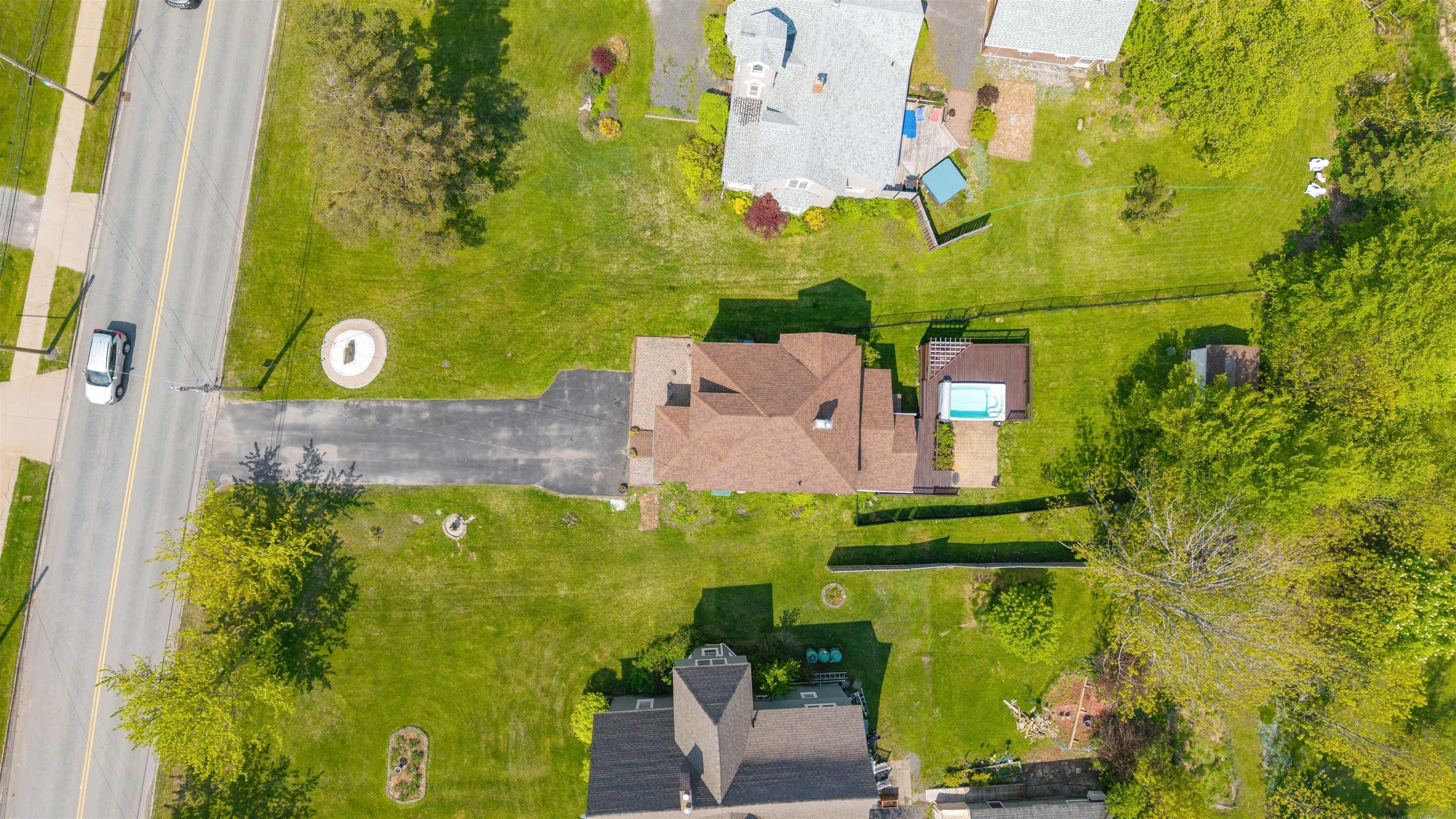 $549,000.00: 1637 North Main Street, Westville