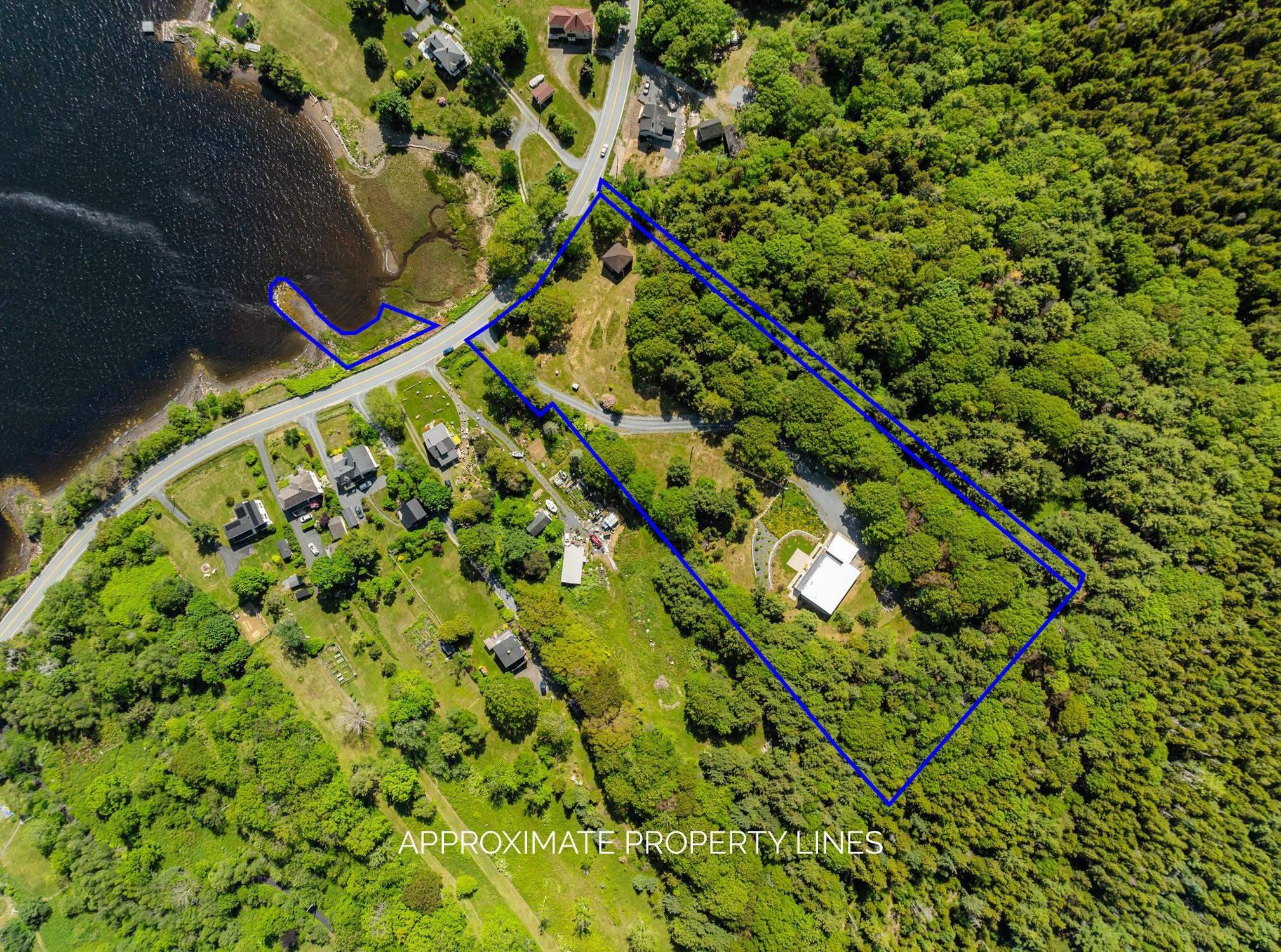 $1,999,000.00: 4808 332 Highway, East Lahave