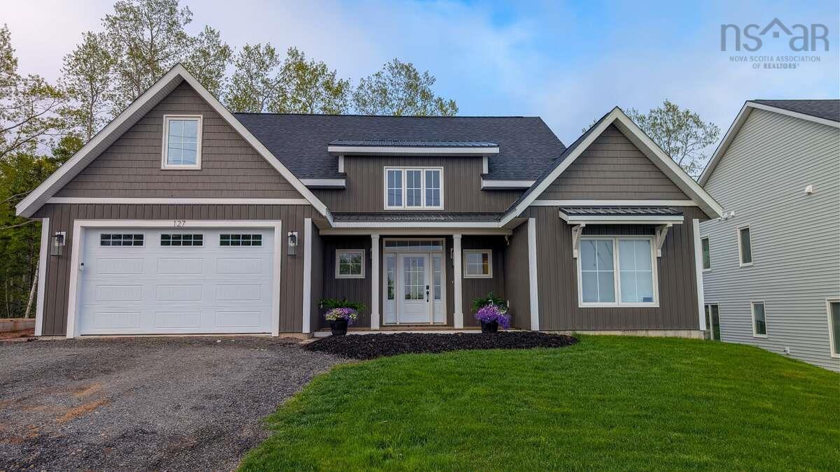 $874,500.00: 127 Stirling Avenue, Wolfville