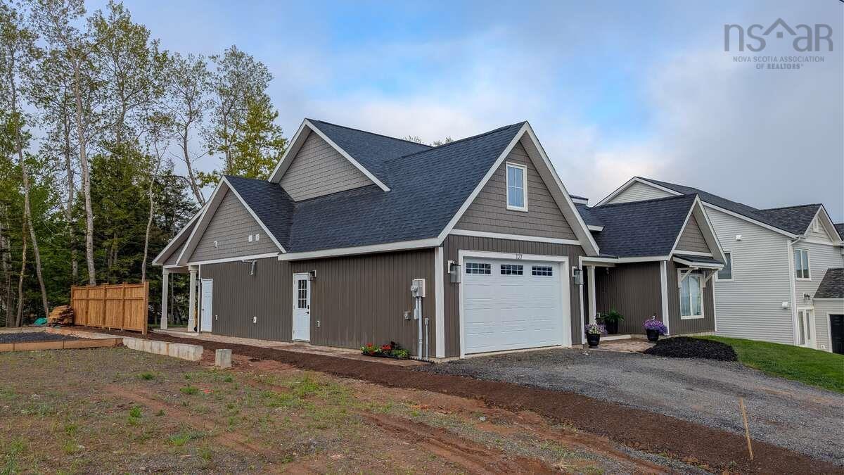 $874,500.00: 127 Stirling Avenue, Wolfville