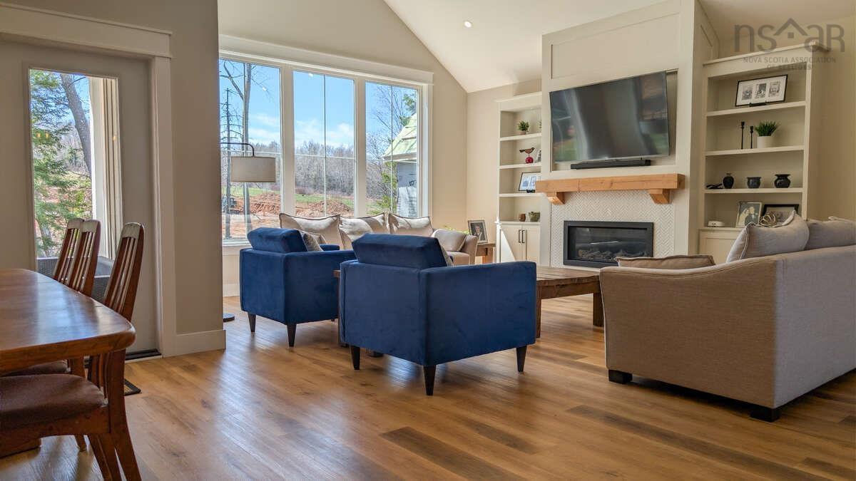 $874,500.00: 127 Stirling Avenue, Wolfville