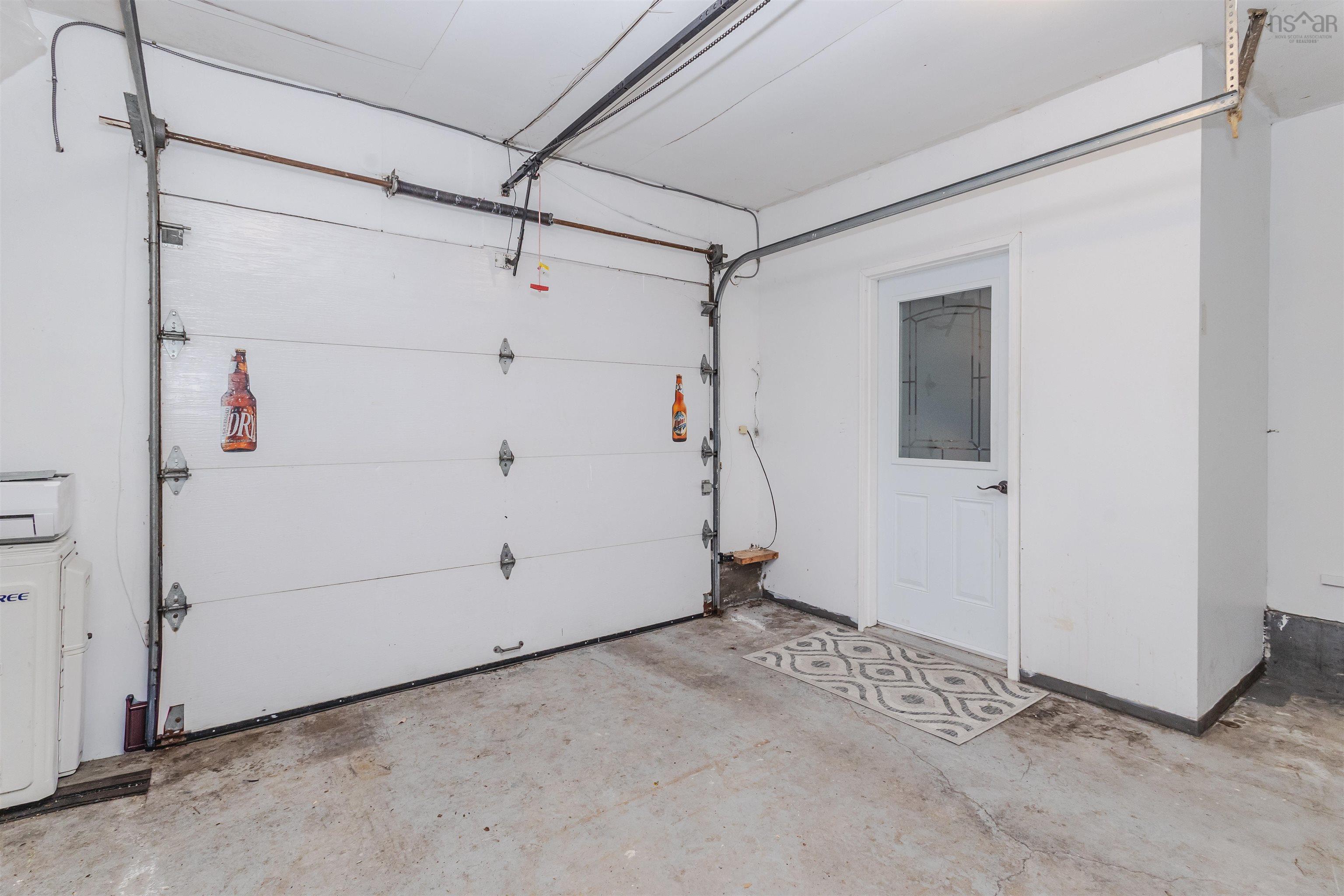 $219,900.00: 30 Thomas Avenue Sydney NS, Mira Road