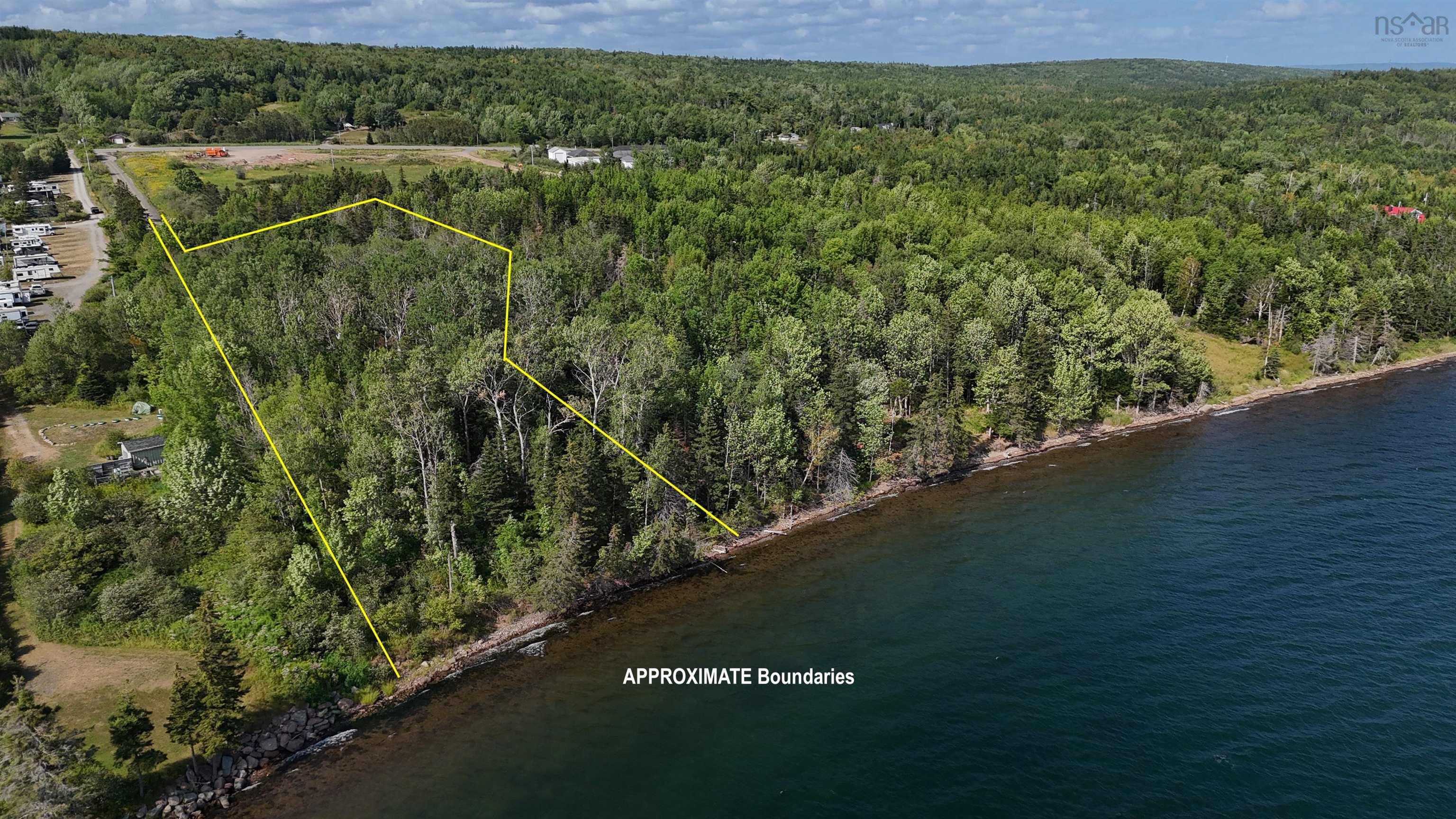 $157,500.00: 105 Highway, Baddeck Inlet