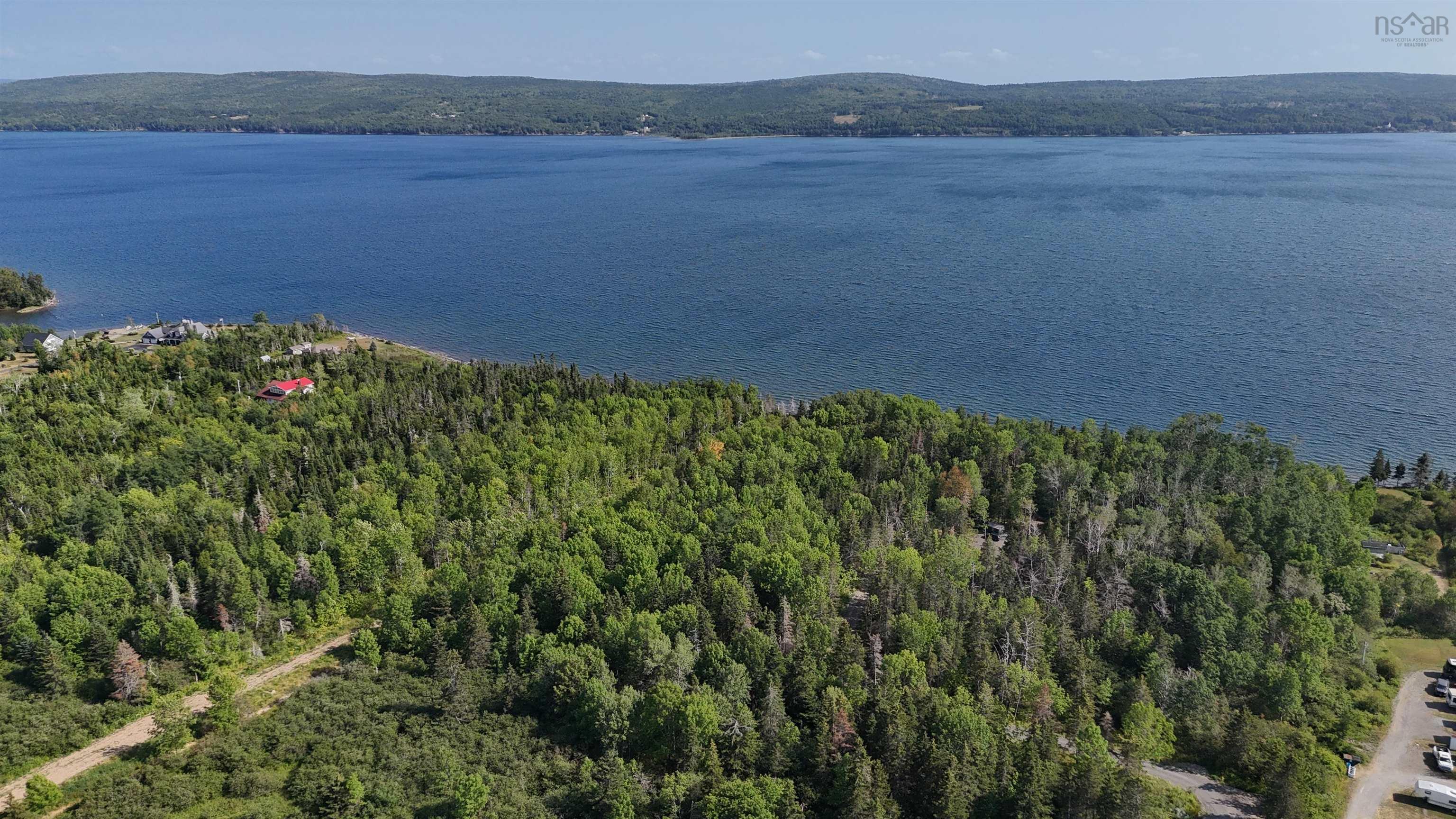 $157,500.00: 105 Highway, Baddeck Inlet