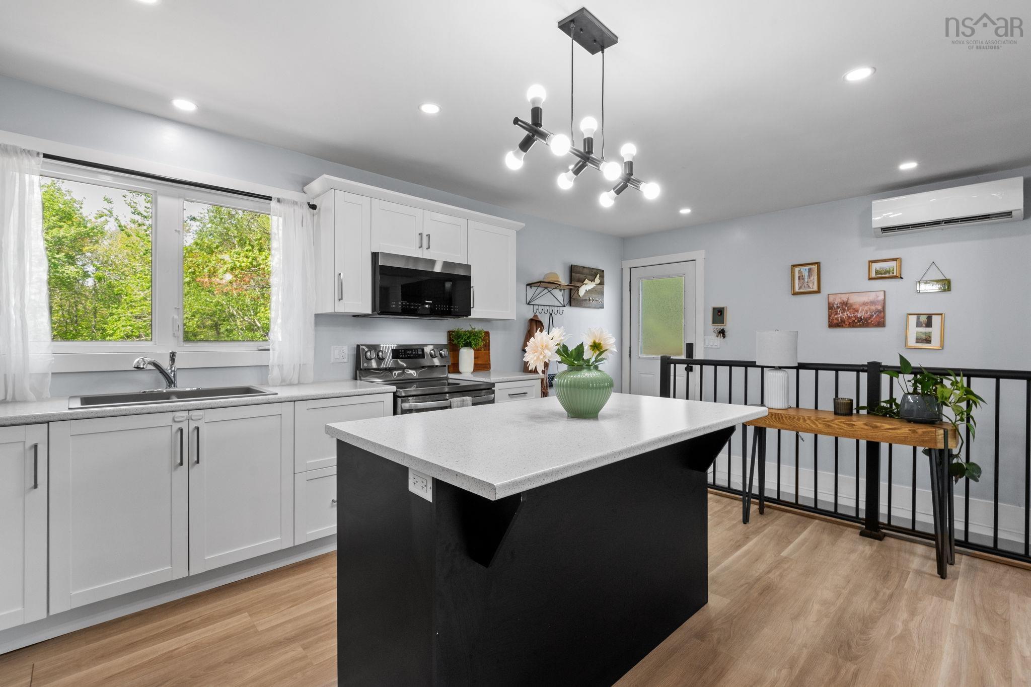 $525,000.00: 49 Rockwell Drive, Mount Uniacke