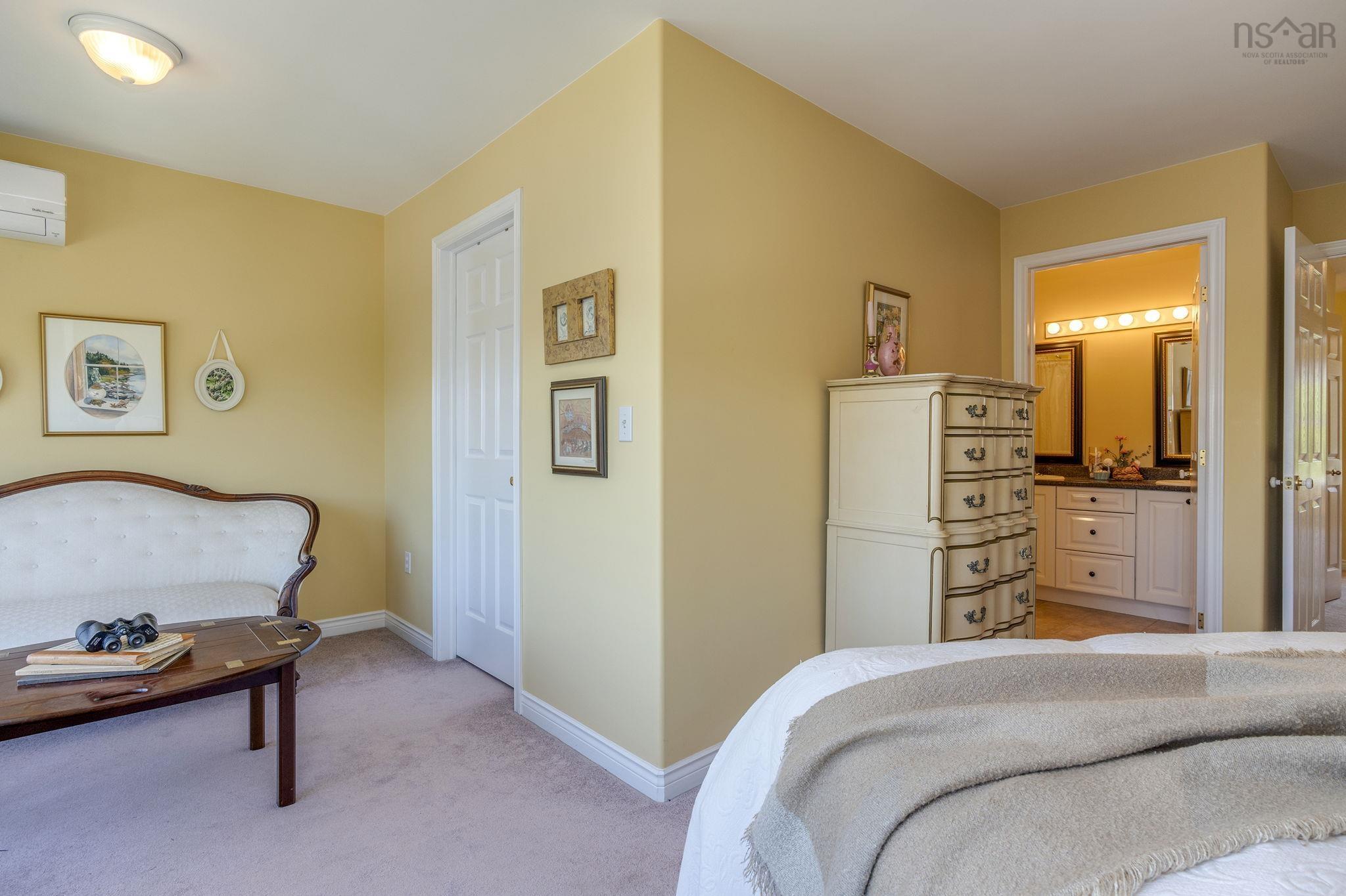 5 Arthur Lismer Court, Bedford, NS (MLS 202613566)